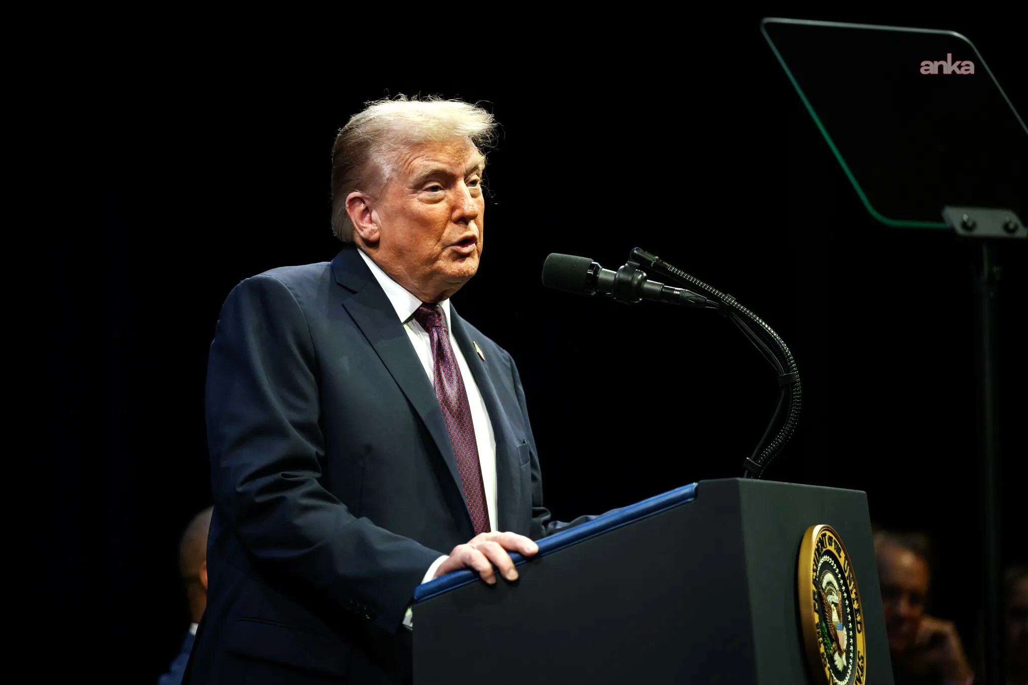 Trump: Grönland için anlaşmanın çerçevesini oluşturduk, gümrük vergileri askıya alındı