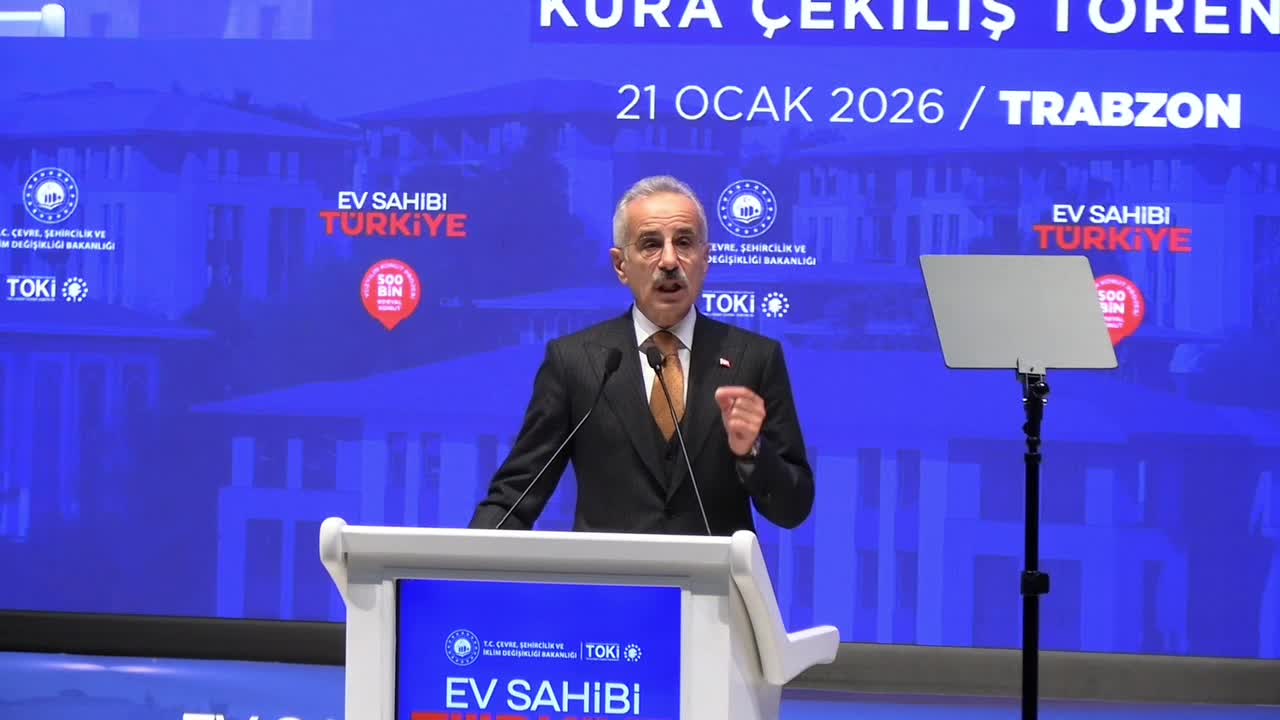 Ulaştırma ve Altyapı Bakanı Abdulkadir Uraloğlu: Hızlı trenle Trabzon Ankara arasında 4,5 saatte ulaşım mümkün hale gelecek