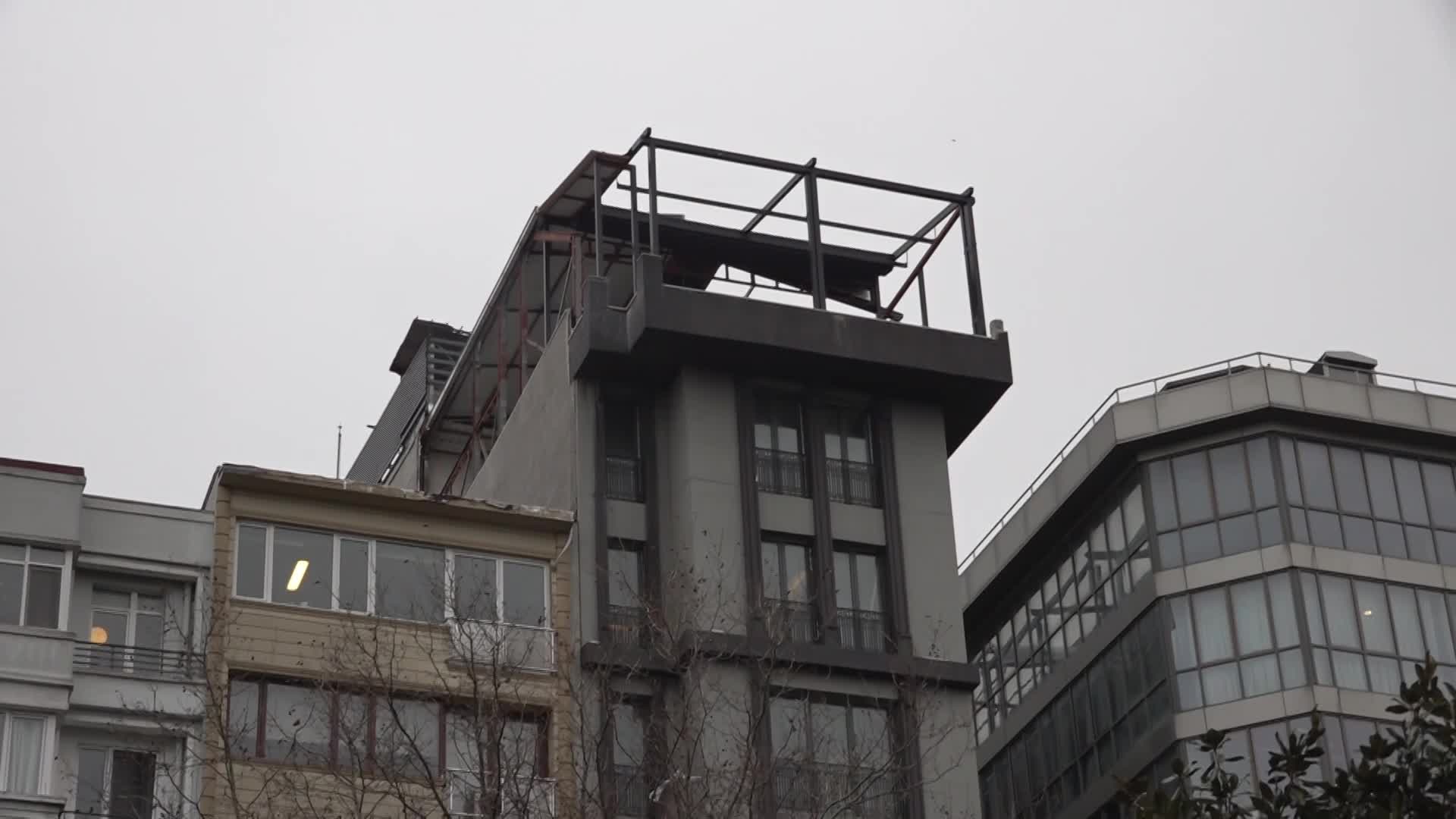 Şişli Belediyesi’nden kaçak yapılara müdahale