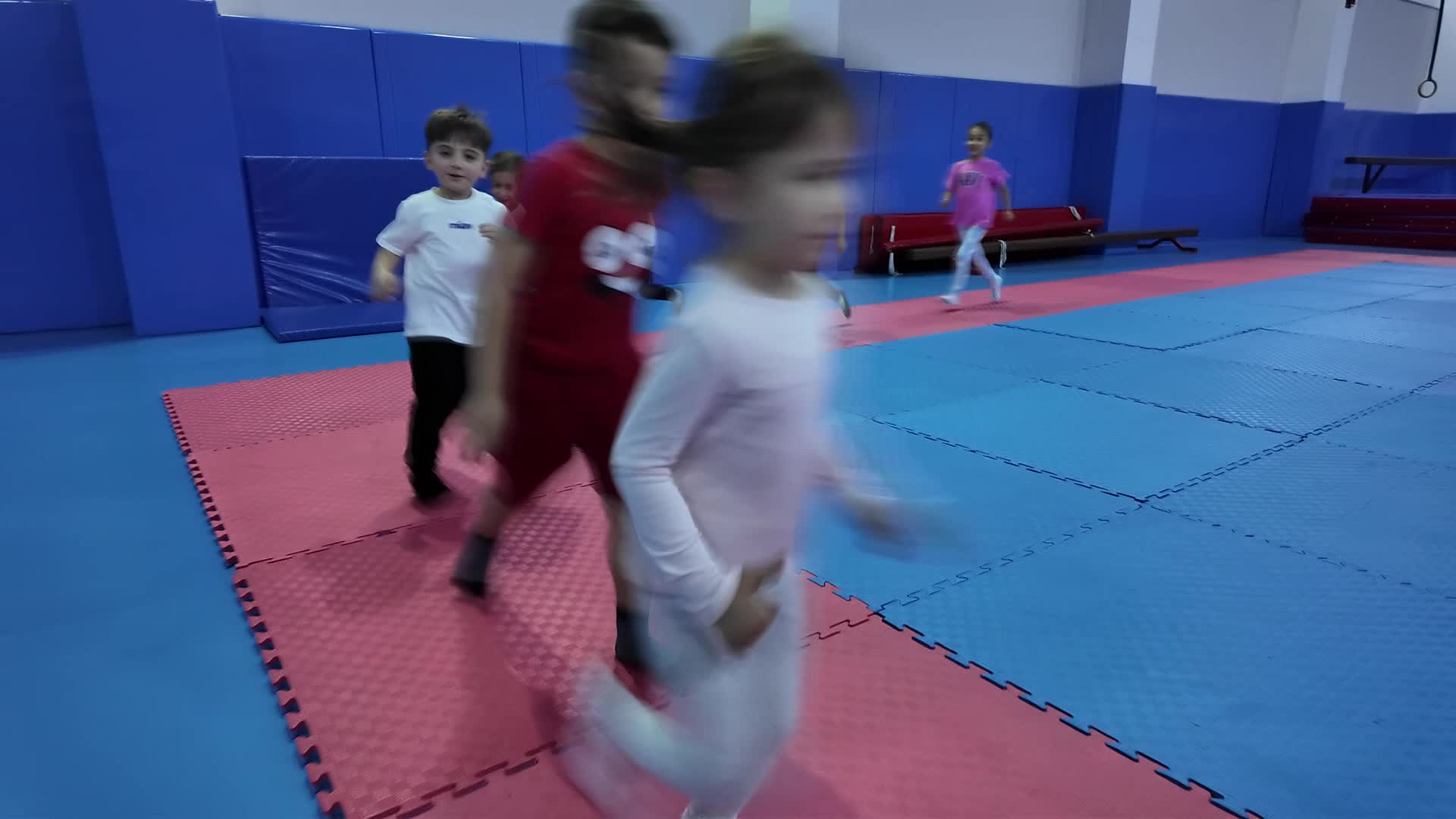 Tepebaşı Belediyesi'nin cimnastik kursundan bu dönem 249 çocuk yararlandı