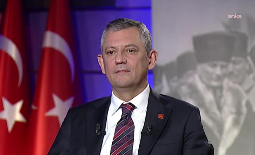 Özgür Özel: CHP'nin listelerinde gelecek dönem başörtülü milletvekilleri göreceksiniz ama 'bu bir açılım olsun' diye değil; zamanı geldi