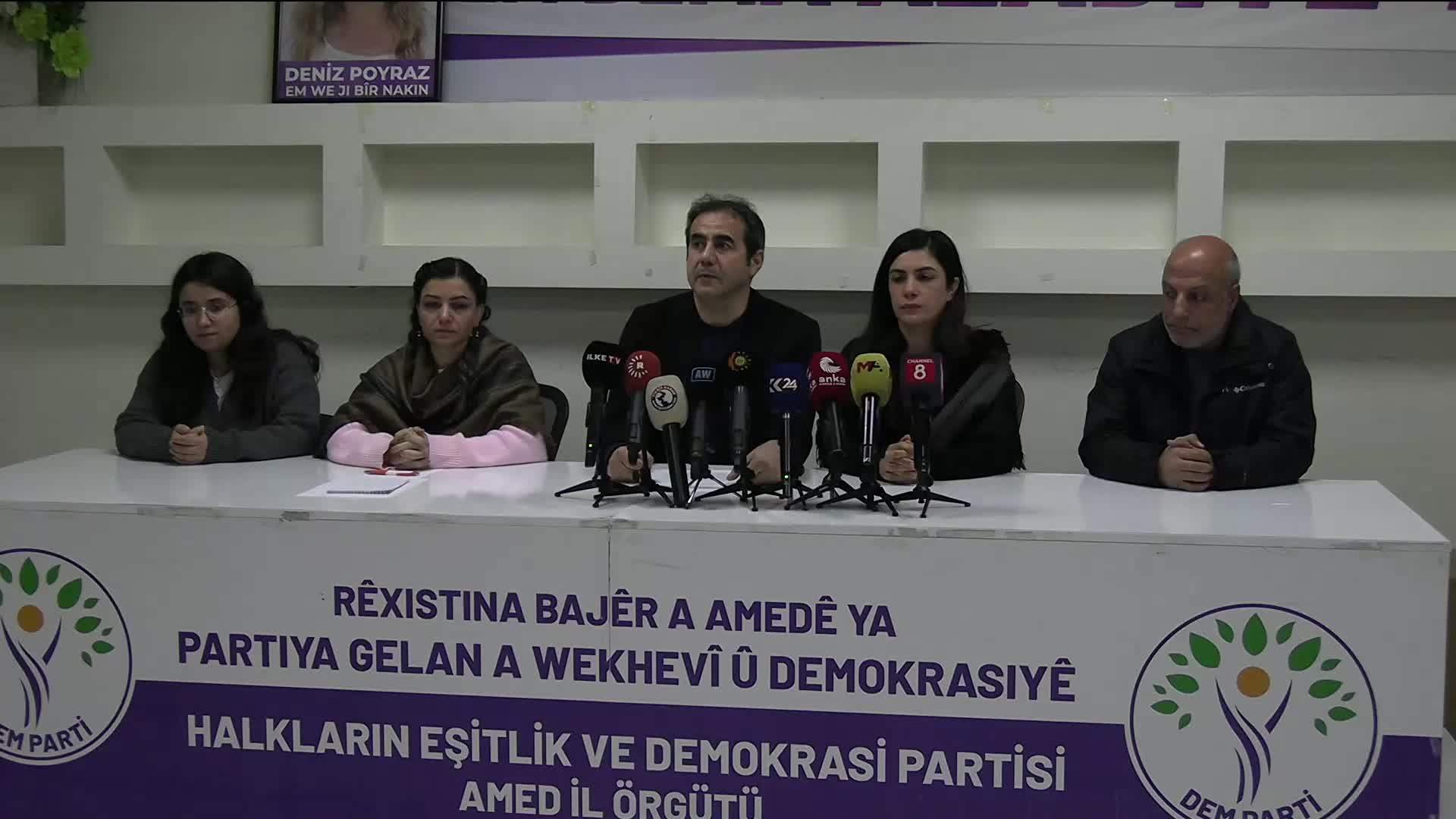 Diyarbakır Valiliği’nin eylem yasağının ardından "Umut ve Özgürlük Mitingi" ertelendi