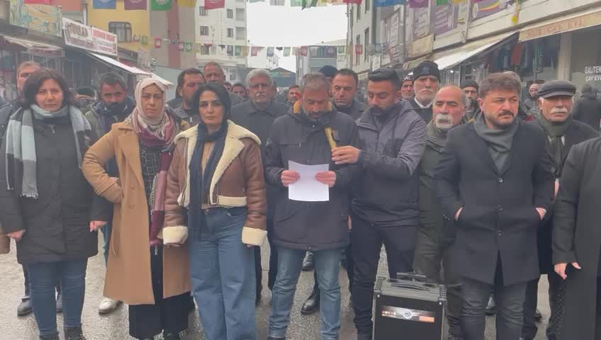 DEM Parti Iğdır İl Eş Başkanı Kaynar'ın tutuklanması...  DEM Parti Iğdır İl Örgütü Kaynar'ın serbest bırakılmasını istedi