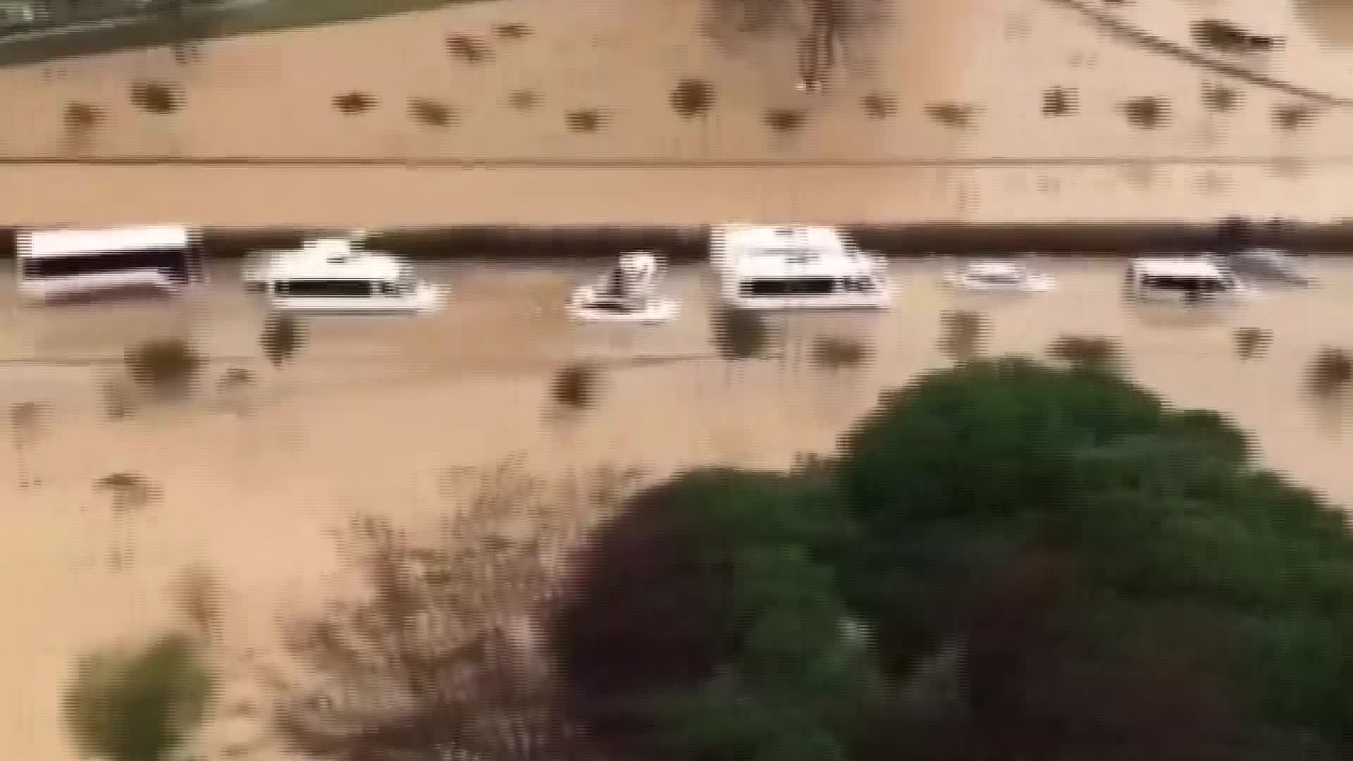 KUŞADASI BELEDİYESİ’NDEN BALIKÇI ESNAFINA MALZEME DESTEĞİ