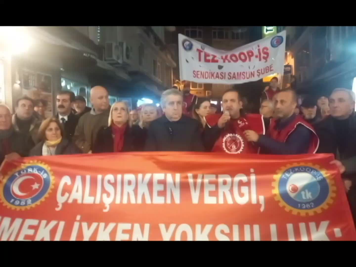 Tez-Koop-İş: "En düşük emekli maaşı en az asgari ücret seviyesine çıkarılmalı"
