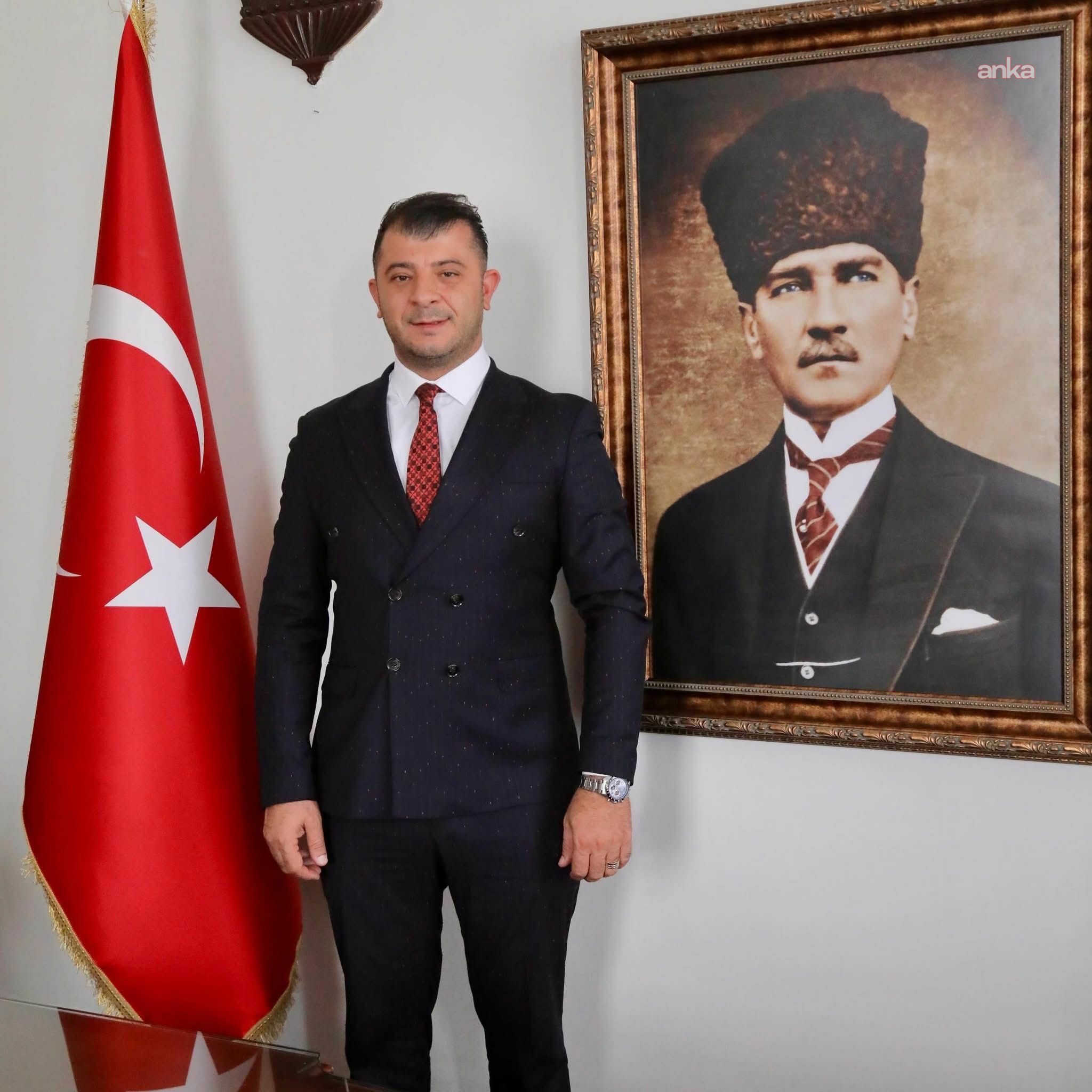 Tüm Yerel-Sen’den Alsancak’taki sloganlara tepki "Atılan sloganlar tesadüf değil, zincirin bir halkasıdır"