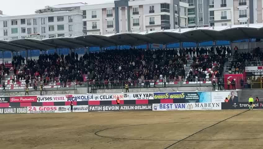 Vanspor–Iğdır FK maçında "Kahrolsun IŞİD" sloganı atıldı