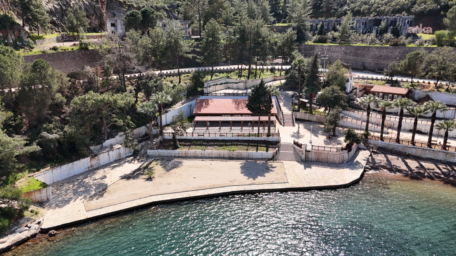 Marmaris Eğitim ve Rekreasyon Tesisi açılış için gün sayıyor... Muğla Büyükşehir Belediye Başkanı Aras: "Kamusal alanları halkın ortak kullanımına kazandırmaya devam edeceğiz"