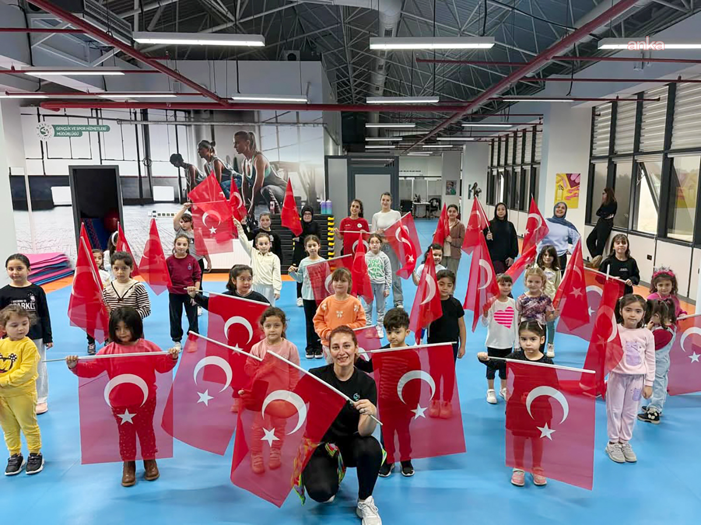 Beykoz Belediyesi’nin ara tatil etkinliklerinden yaklaşık 3 bin çocuk ve genç yararlandı