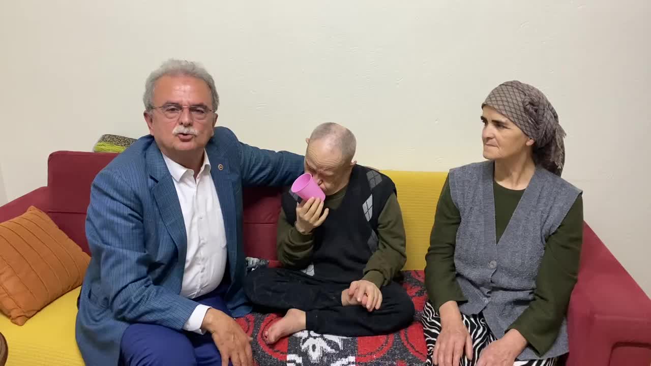 27. Dönem CHP Muğla Milletvekili Girgin: Ağır engelli bireylere bakanlara asgari ücret tutarında maaş bağlanmalı