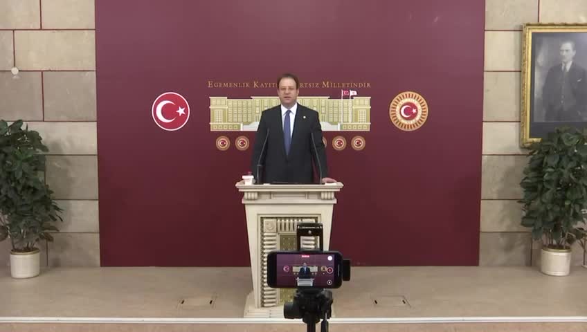 CHP'li İnan Akgün Alp, Suriye'nin kuzeyinde yaşananları TBMM'ye taşıdı