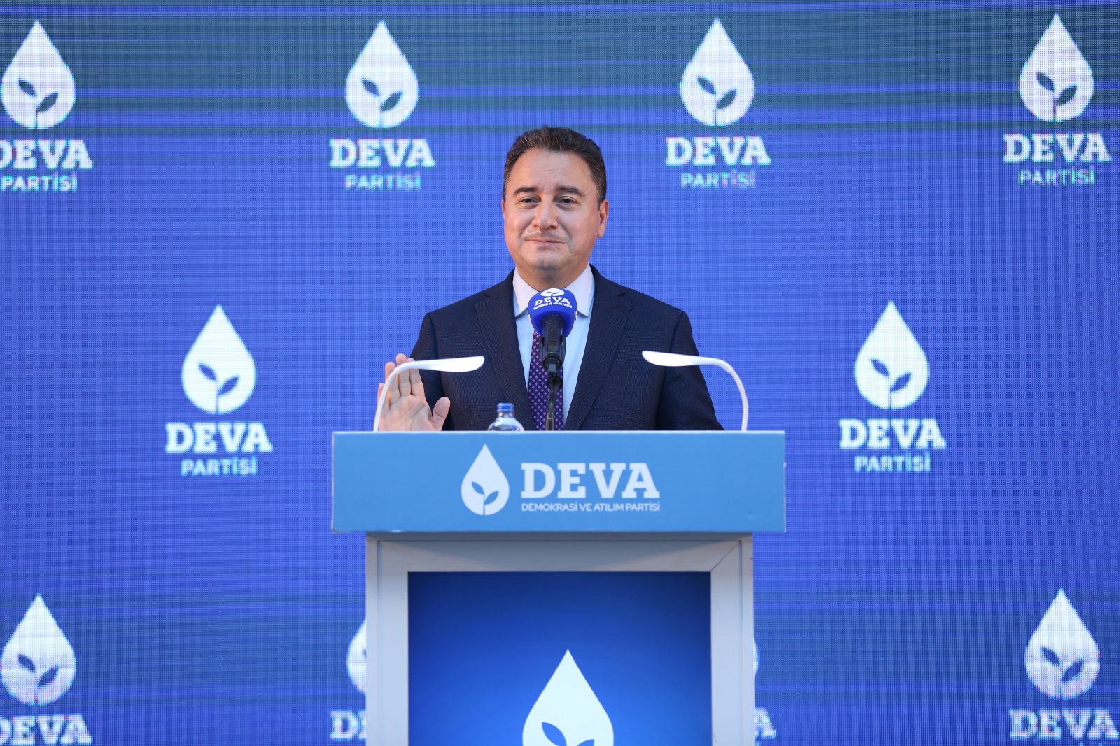 Babacan: "'Türkiye kazandı, Kürtler yenildi' psikolojisini oluşturacak bir iletişim ülke içinde çok çok tehlikeli, çok zararlıdır"