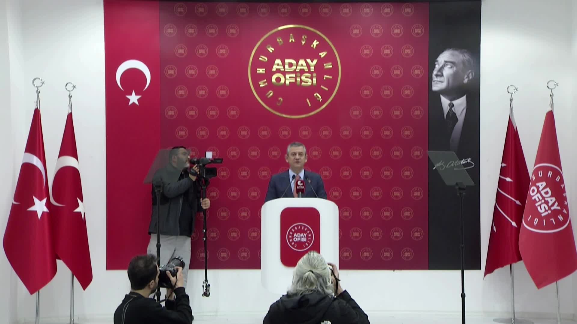 CHP CAO Yürütme Kurulu toplantısı... Özgür Özel: “İktidarımızda uyuşturucuyla mücadelede ulusal seferberlik ilan edeceğiz”