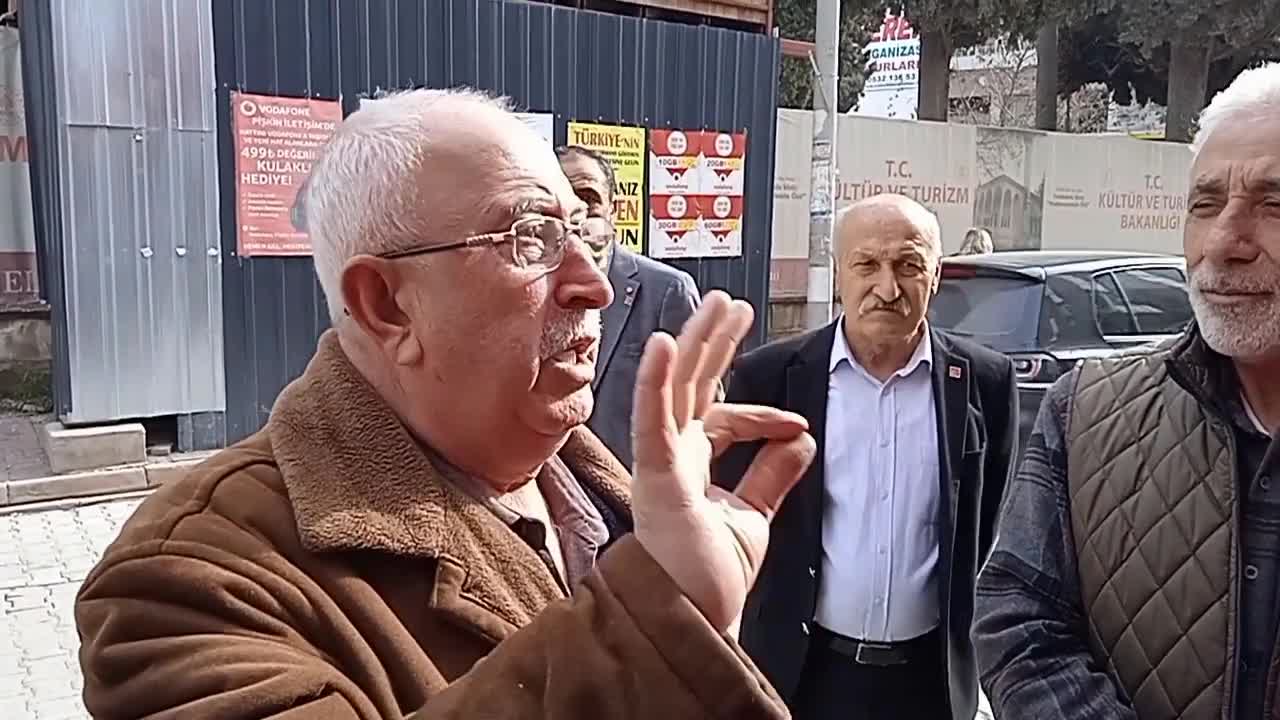 CHP’li Kaya Osmaniye’de yurttaşları ziyaret etti... Emekli vatandaş: "Erken seçim istiyoruz"