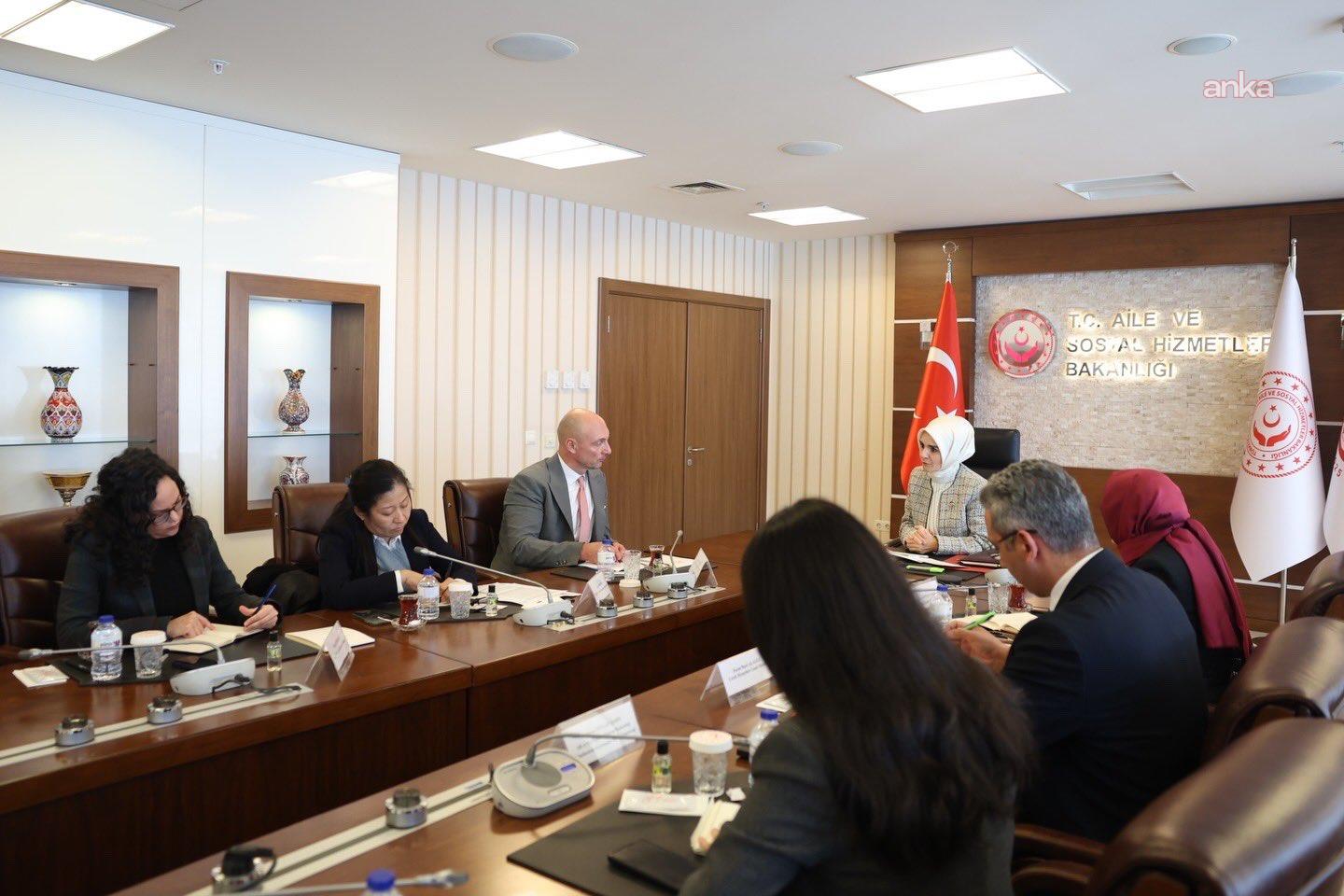 Aile ve Sosyal Hizmetler Bakanı Göktaş, UNICEF Türkiye Temsilcisi Paolo Marchi ile görüştü
