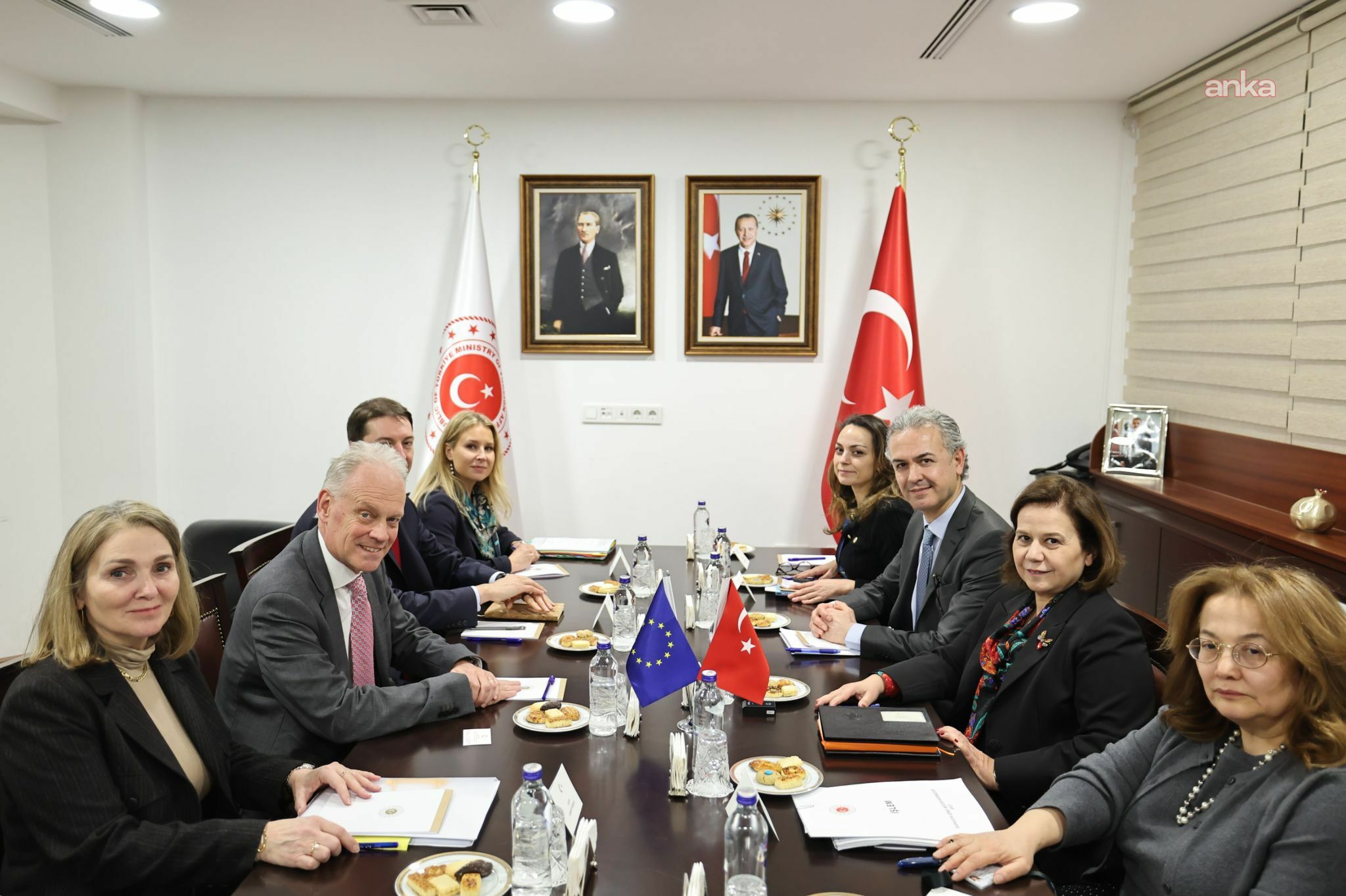 Dışişleri Bakan Yardımcısı Ekinci, Koopman'la Ankara'da görüştü