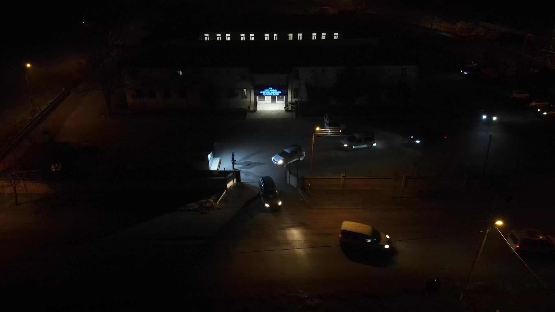 Iğdır"da dolandırıcılık şüphelisi 4 kişi adli kontrolle serbest bırakıldı