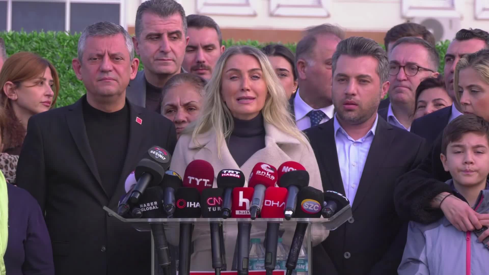Dilek İmamoğlu, Silivri'den siyasilere seslendi: Milletin vicdanına hesap vermek için; tüm duruşmaların canlı yayınlanmasını sağlamak artık bir tercih değil, zorunluluktur