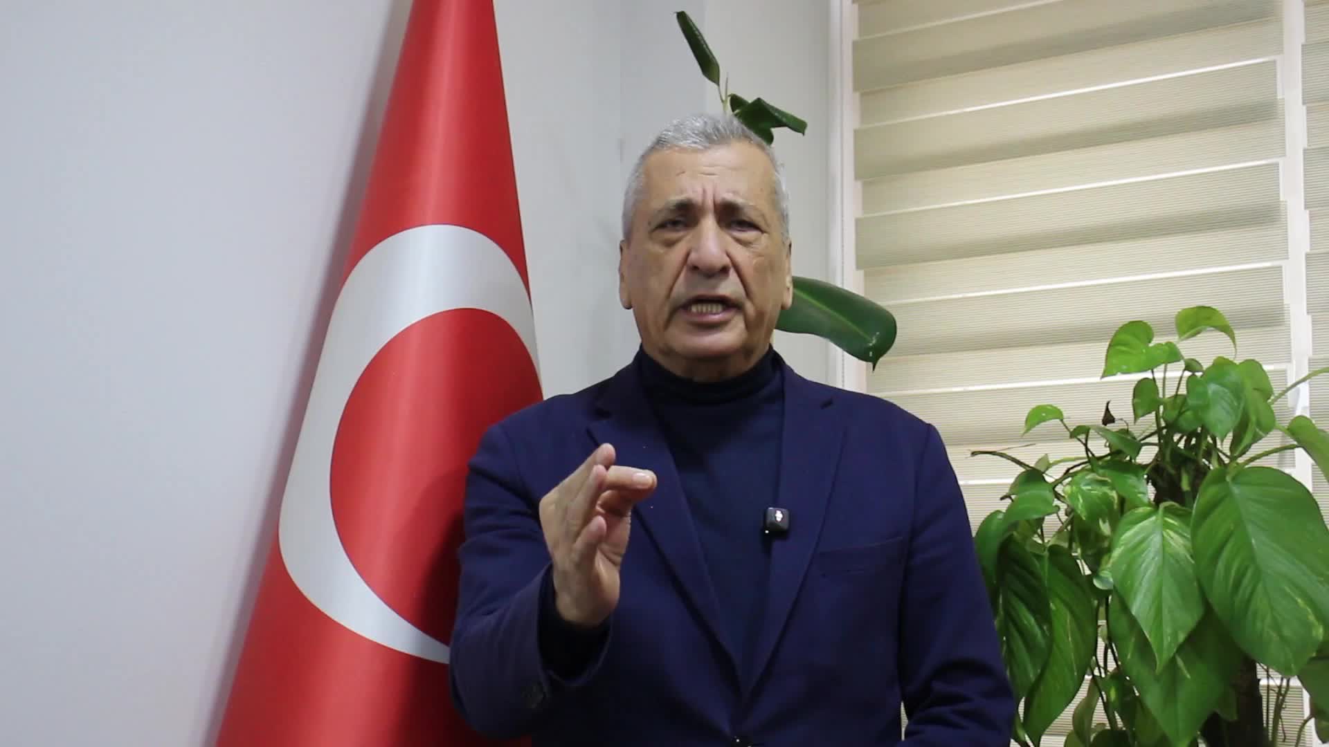 Hasan Öztürkmen: Gaziantep PTT Başmüdürlüğü makamlarında Atatürk resmi kaldırıldı. Bu açıkça ihanet, nankörlüktür