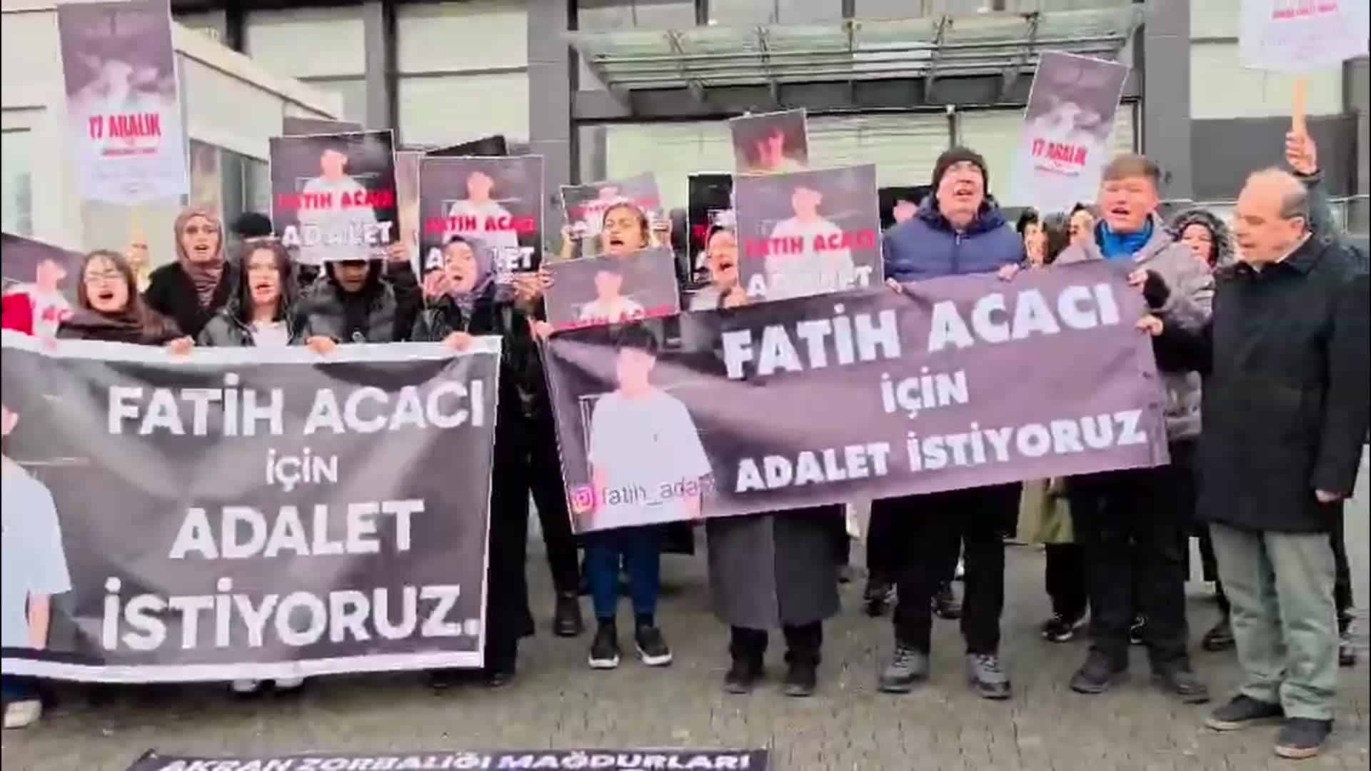 15 yaşındaki Fatih Acacı'nın akranı tarafından öldürülmesi... Avukat Ersan Barkın: "Silahlarla, palalarla çekilmiş fotoğraflar bilirkişi raporuna yansıdı"