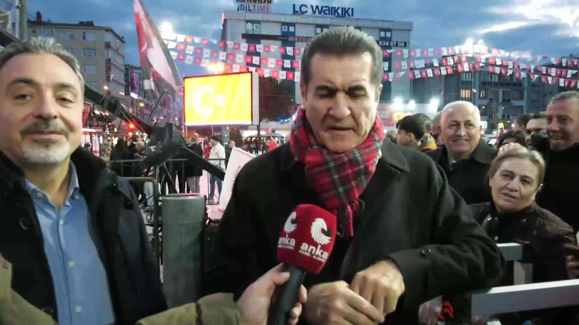 CHP'nin Bağcılar mitingi... Mustafa Sarıgül: Yapılacak ilk seçimde Cumhuriyet Halk Partimizi yurttaşlarımız iktidara taşıyacak