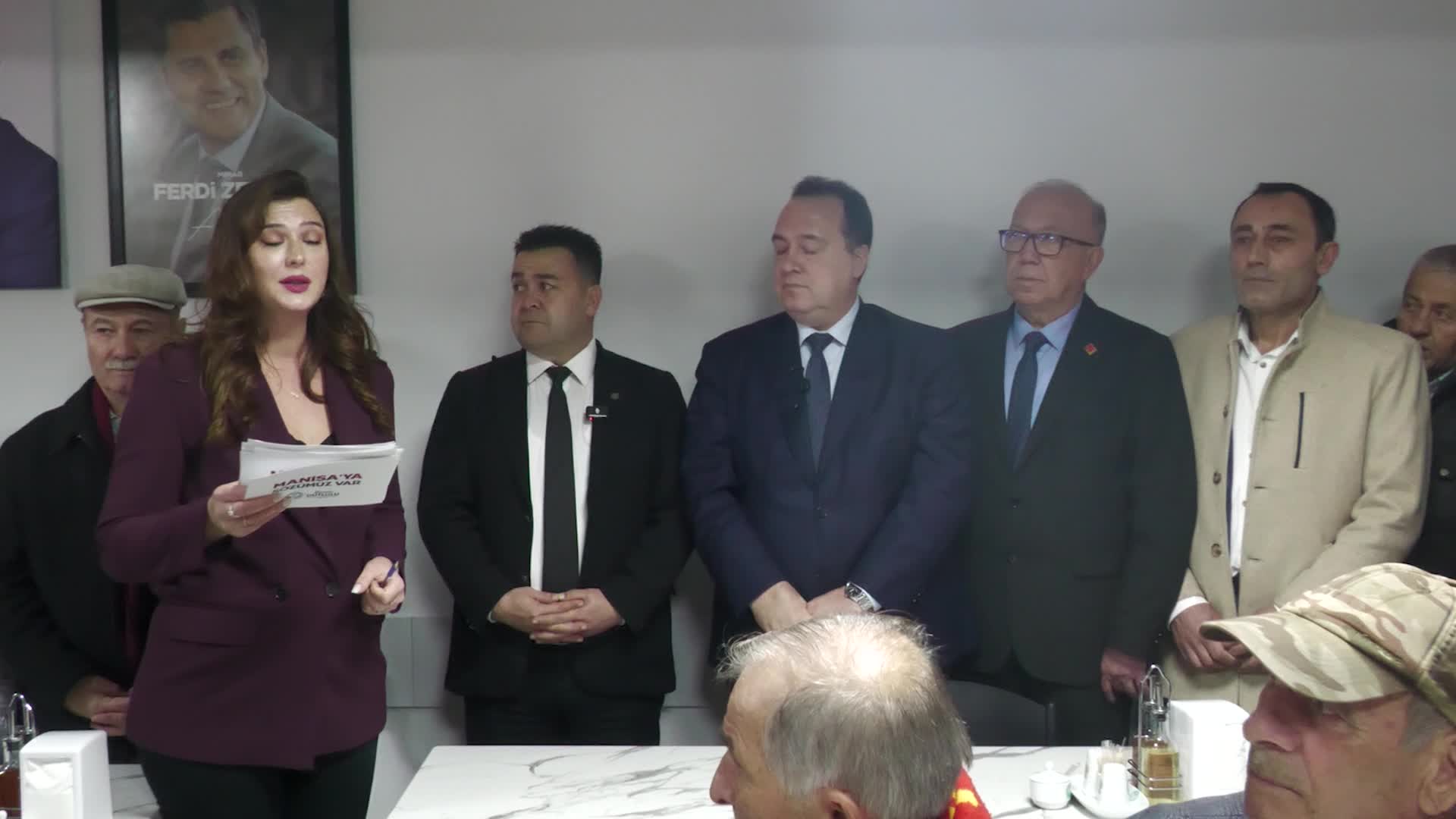 Manisa Büyükşehir Belediyesi, Kırkağaç'ta Kent Lokantası, Halk Mandıra ve Halk Ekmek Büfesi’ni hizmete açtı