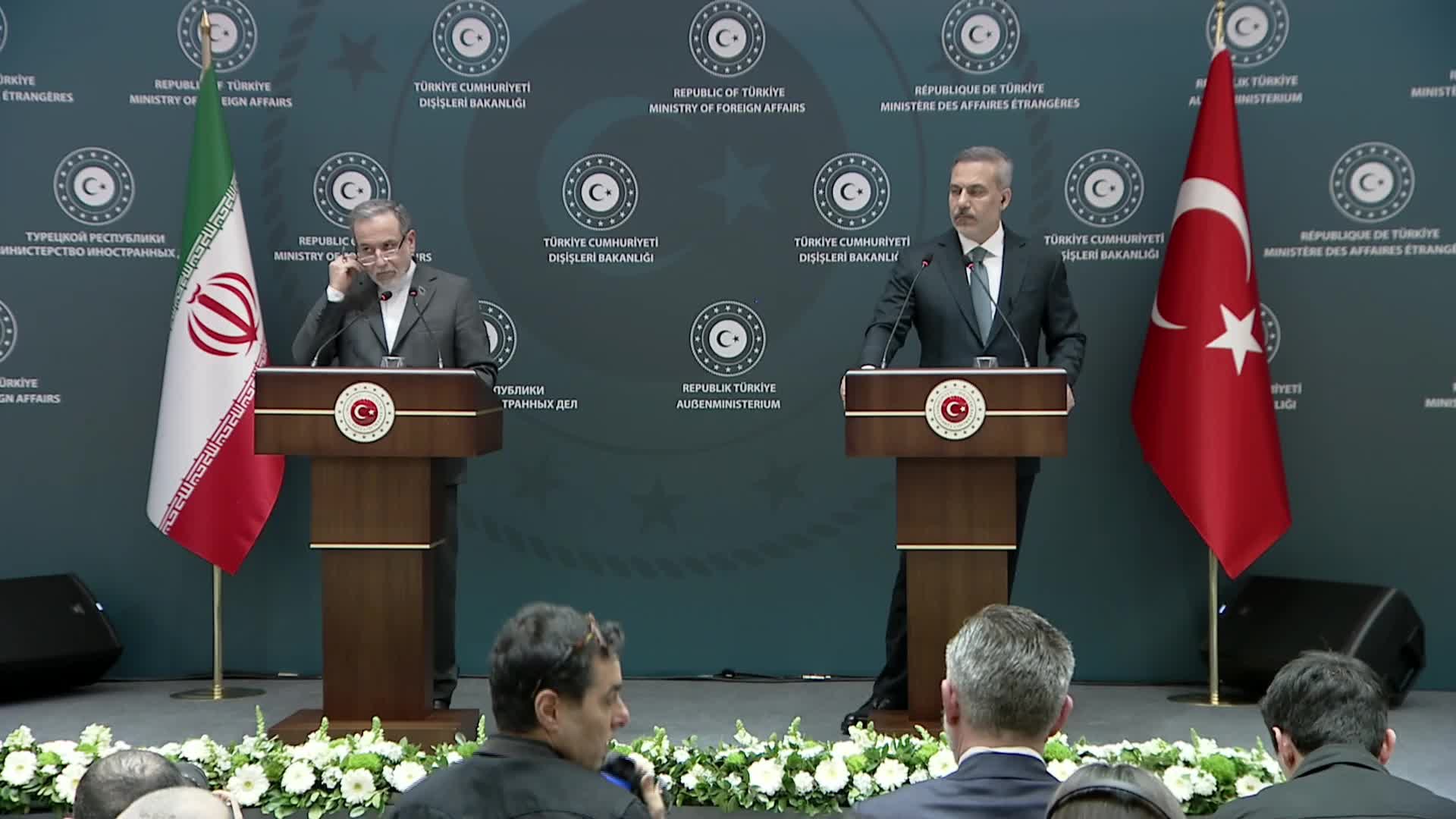 Fidan-Arakçi görüşmesi...İran Dışişleri Bakanı Arakçi: Nasıl müzakerelere hazırlıklıysak savaş için de hazırlıklıyız