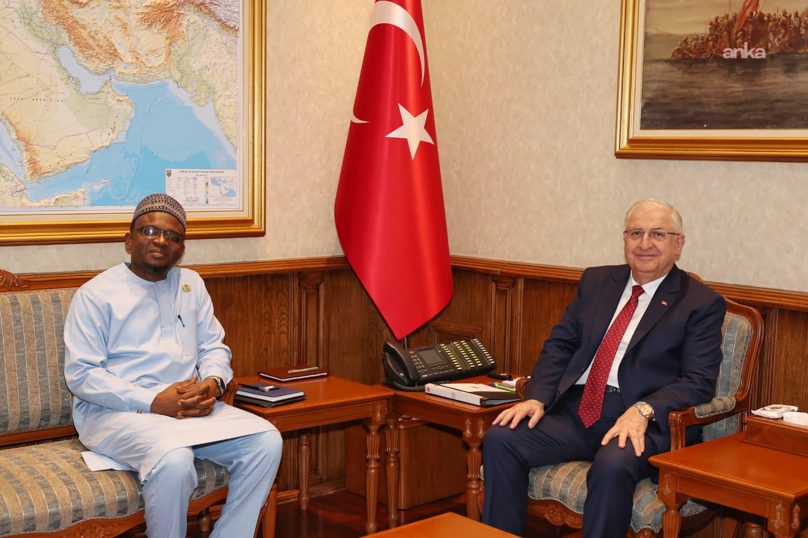Bakan Güler, Gana'nın Ankara Büyükelçisi Nasiru-Deen'i kabul etti