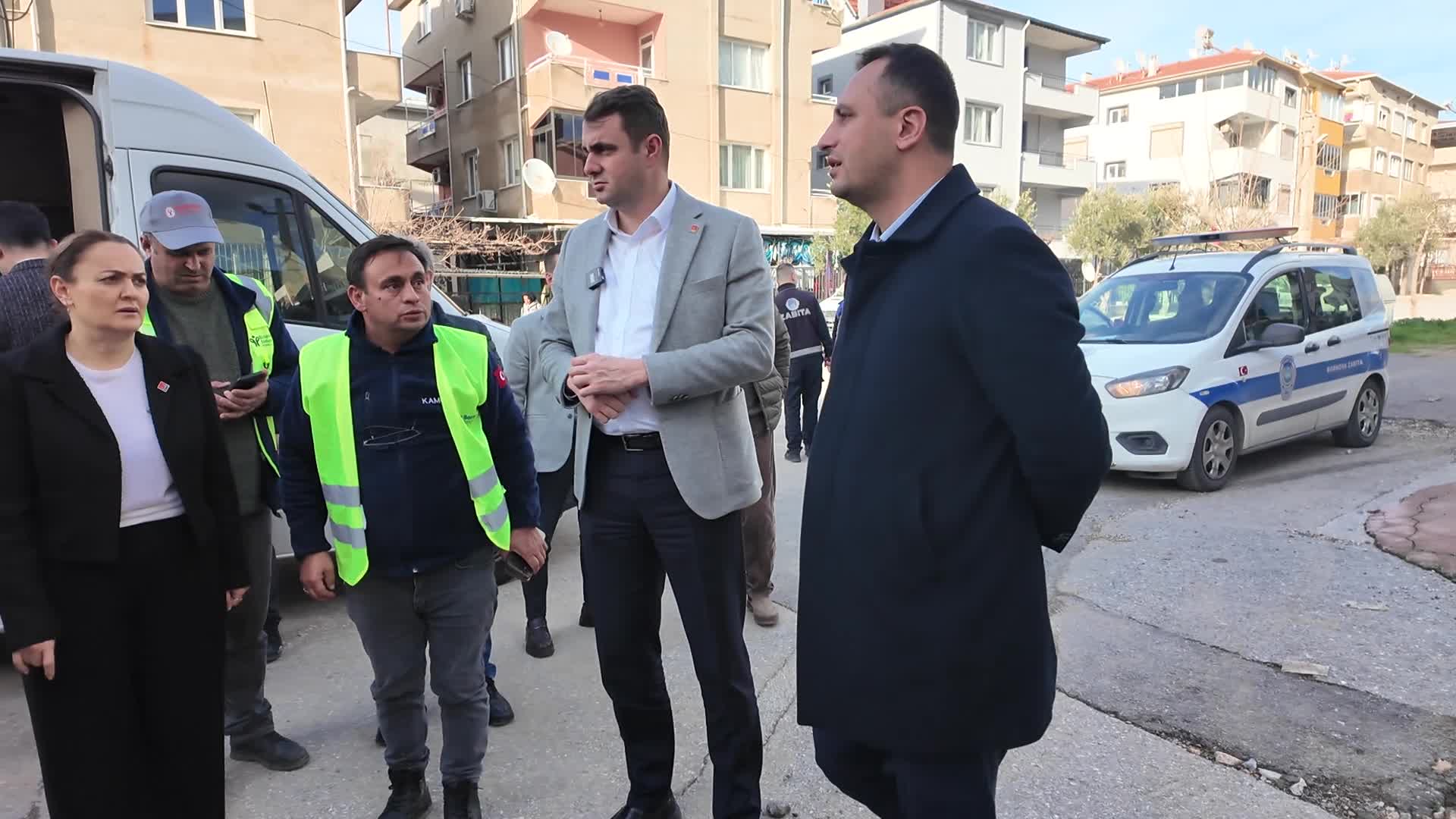 Bornova’da sel mesaisi... CHP’li Belediyeler tüm gücüyle sahada
