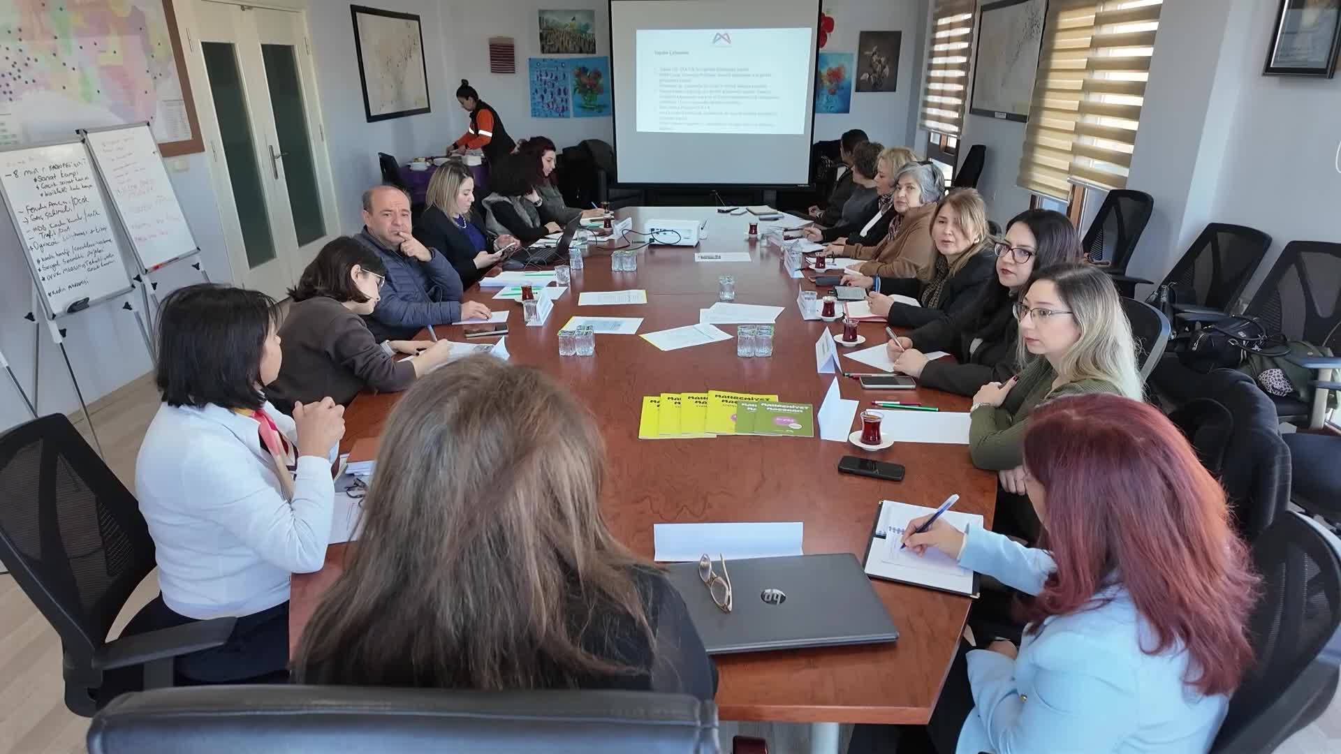 Mersin Büyükşehir Belediyesi Çocuk Konseyi, haftalık toplantılarla çocuklar için ortak akıl oluşturuyor