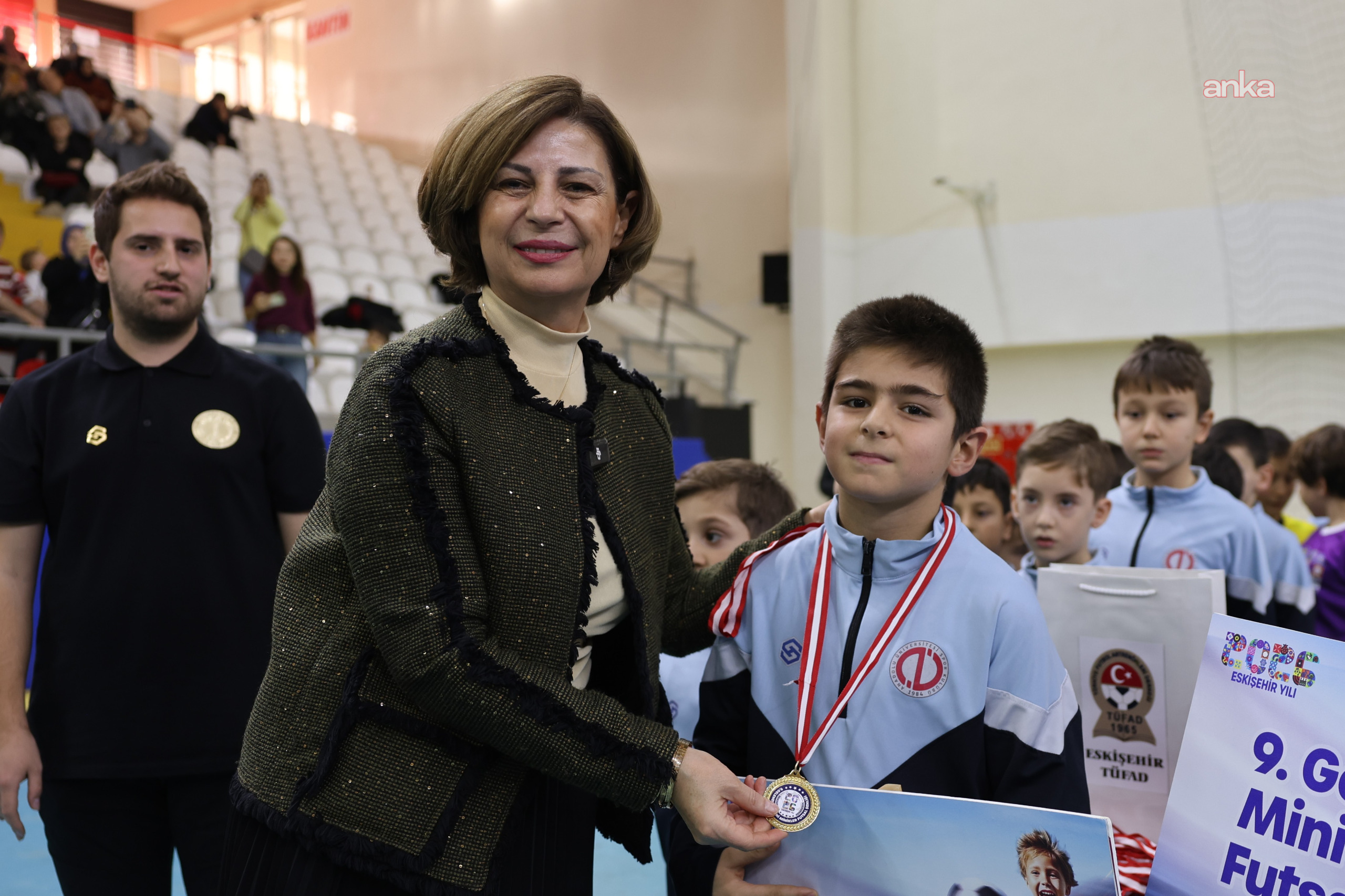Eskişehir'de "9. Geleneksel Mini Minikler Futsal Şenliği" sona erdi