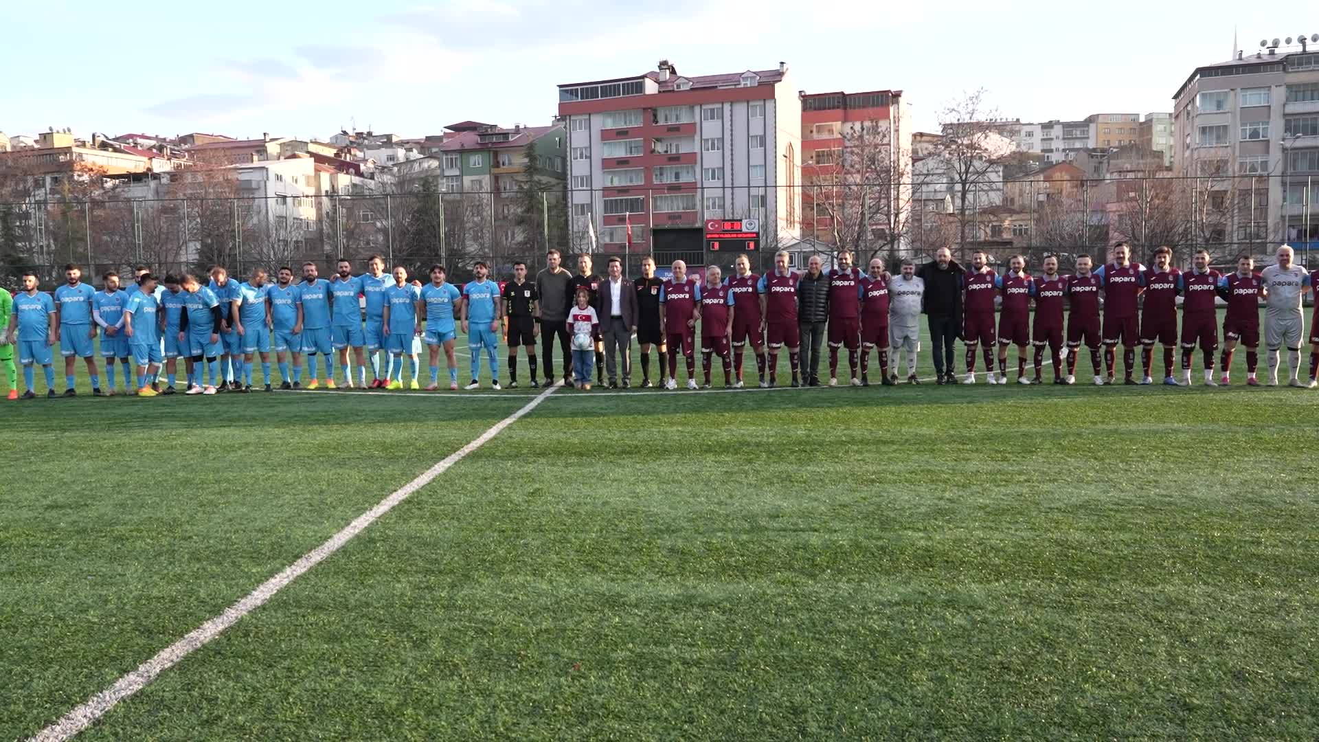 Fenomenler ve iş insanları, Ortahisar'da “Burs İçin Sahaya” çıktı