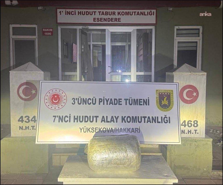 MSB: "TSK, Hakkari sınır hattında 5 bin 842 gram uyuşturucu ele geçirdi"
