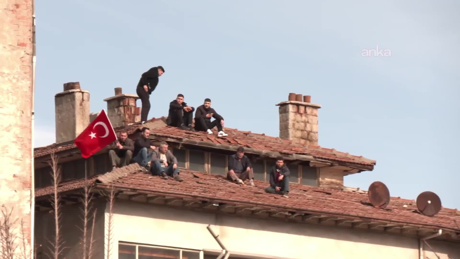 CHP’nin "Millet İradesine Sahip Çıkıyor" mitinglerinin 86'ncısı Çorum'da: Pijamamızı çıkardık geldik, sandığı istiyoruz
