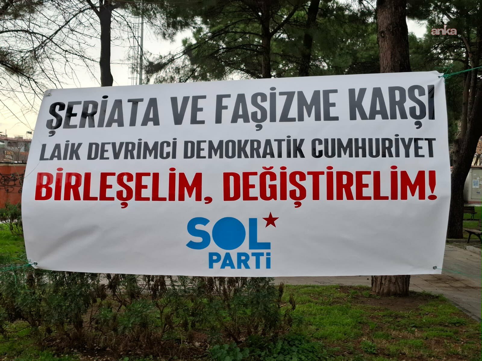 Sol Parti: Gömeç’te iki üyemiz gözaltına alındı