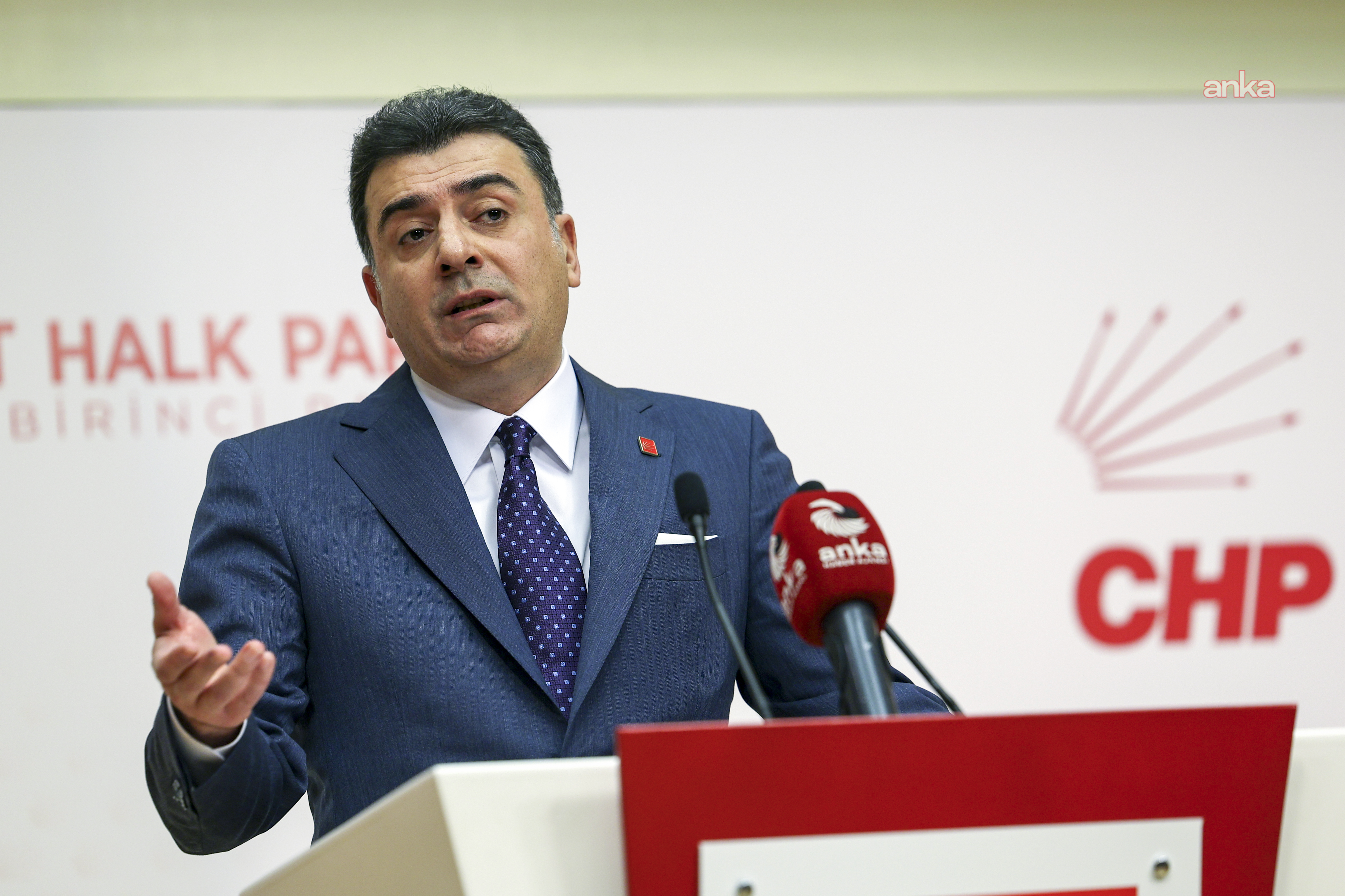 CHP Sözcüsü Emre: "Vatandaşı borçlandıran değil, güvence sağlayan modeller kurulmalıdır"