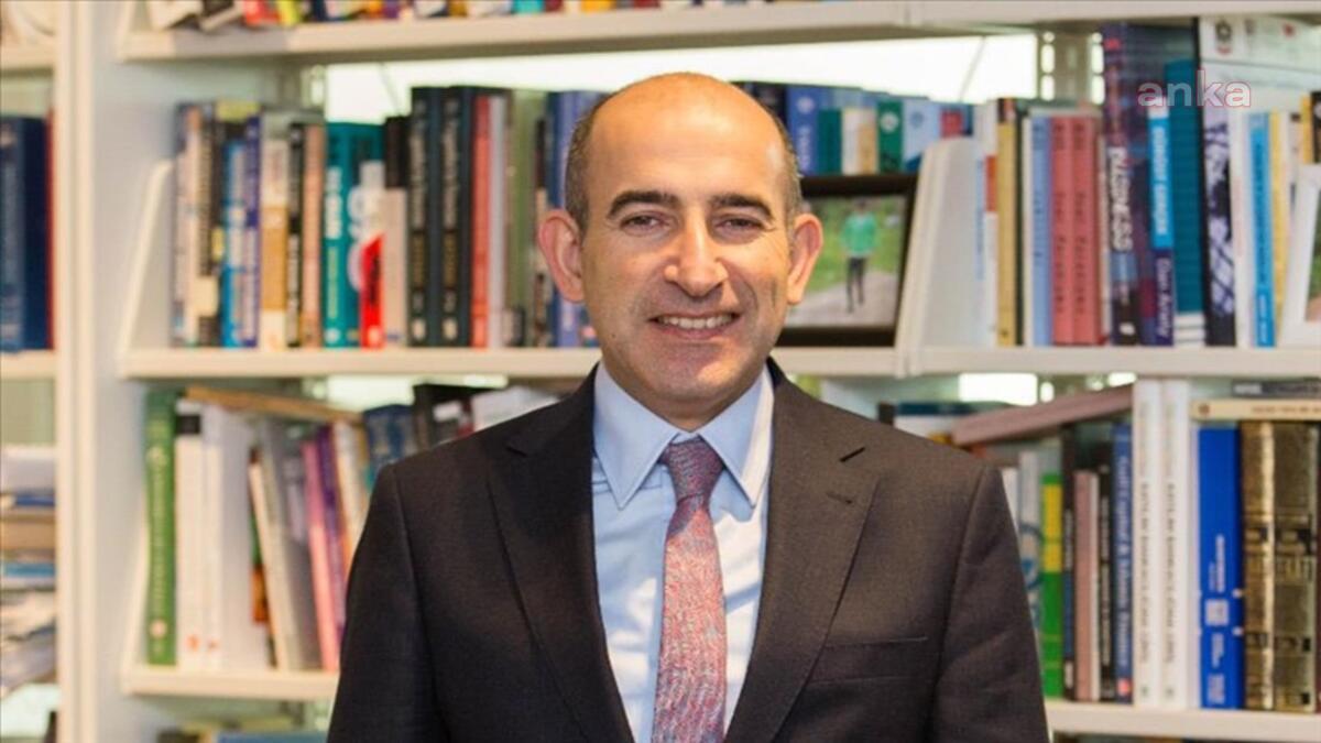 BOĞAZİÇİ REKTÖRÜ MELİH BULU: ASLA İSTİFAYI DÜŞÜNMÜYORUM