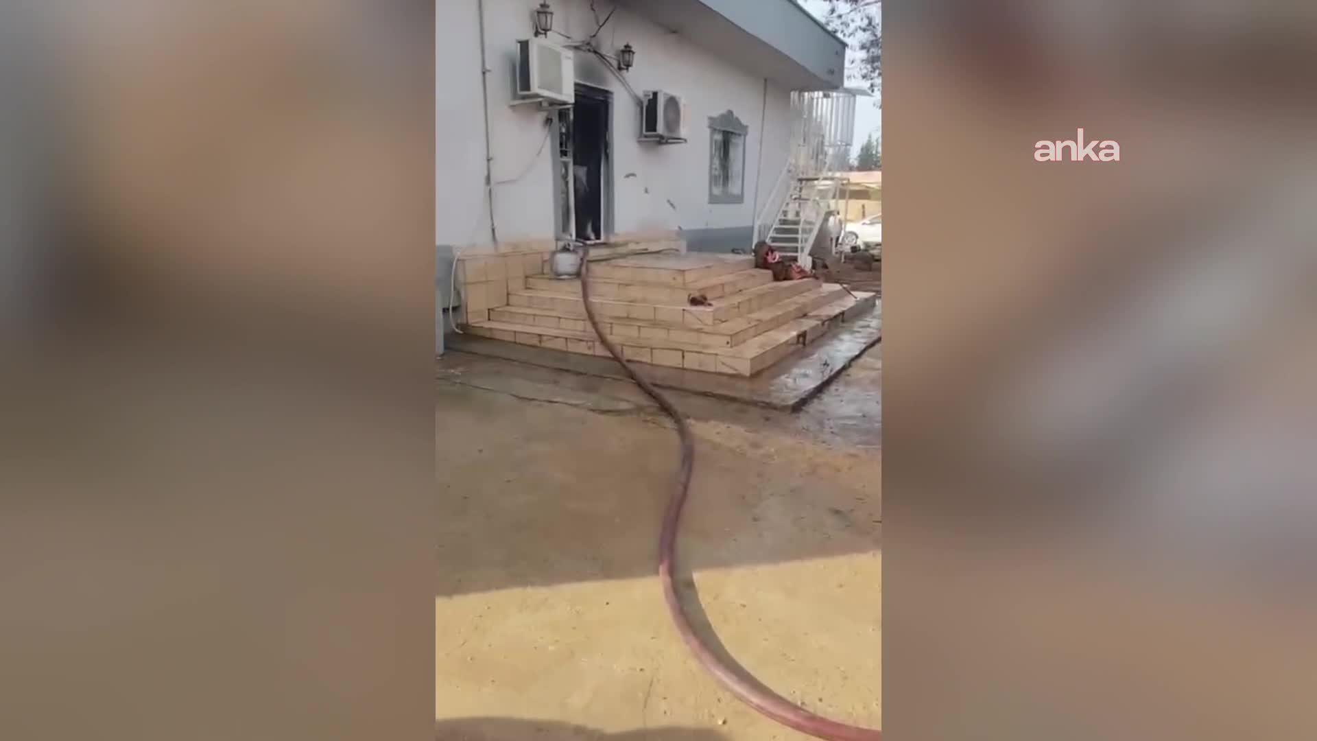 Mardin'de ev yangını: 2 ölü, 2 yaralı
