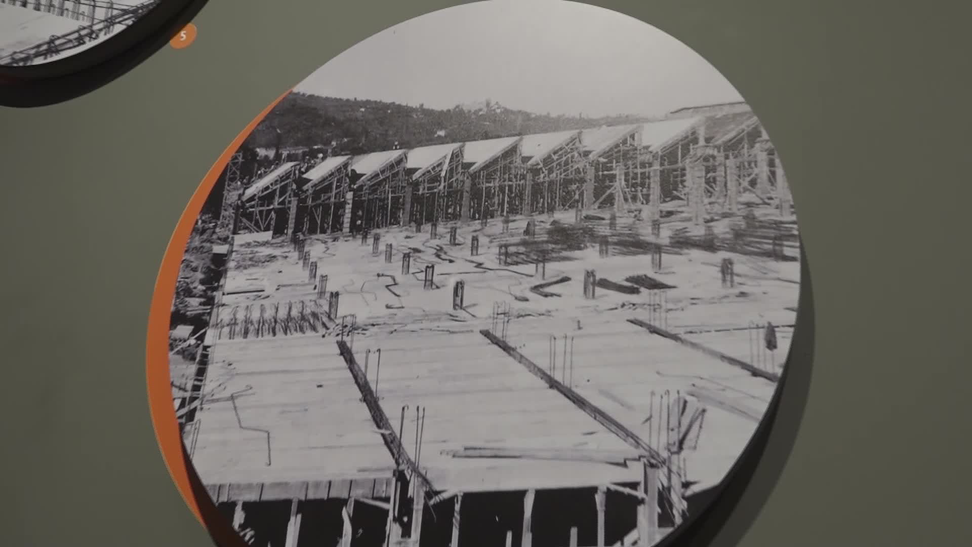 “Geleceği Dokuyan Fabrika: Merinos” sergisi, Bursa'da ziyarete açıldı