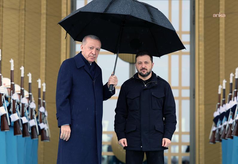 Ukrayna'nın Ankara Büyükelçiliği'nden Türkiye-Ukrayna diplomatik ilişkilerinin tesisinin 34. yıl dönümü paylaşımı