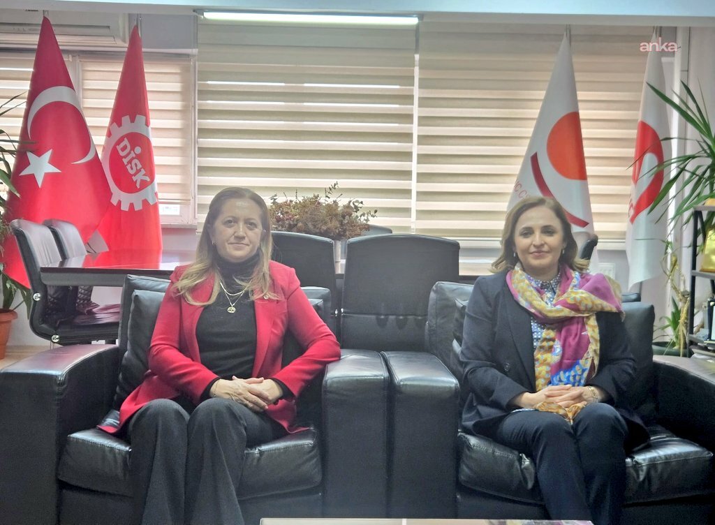DEM Parti Sözcüsü Ayşegül Doğan'dan DİSK'e ziyaret