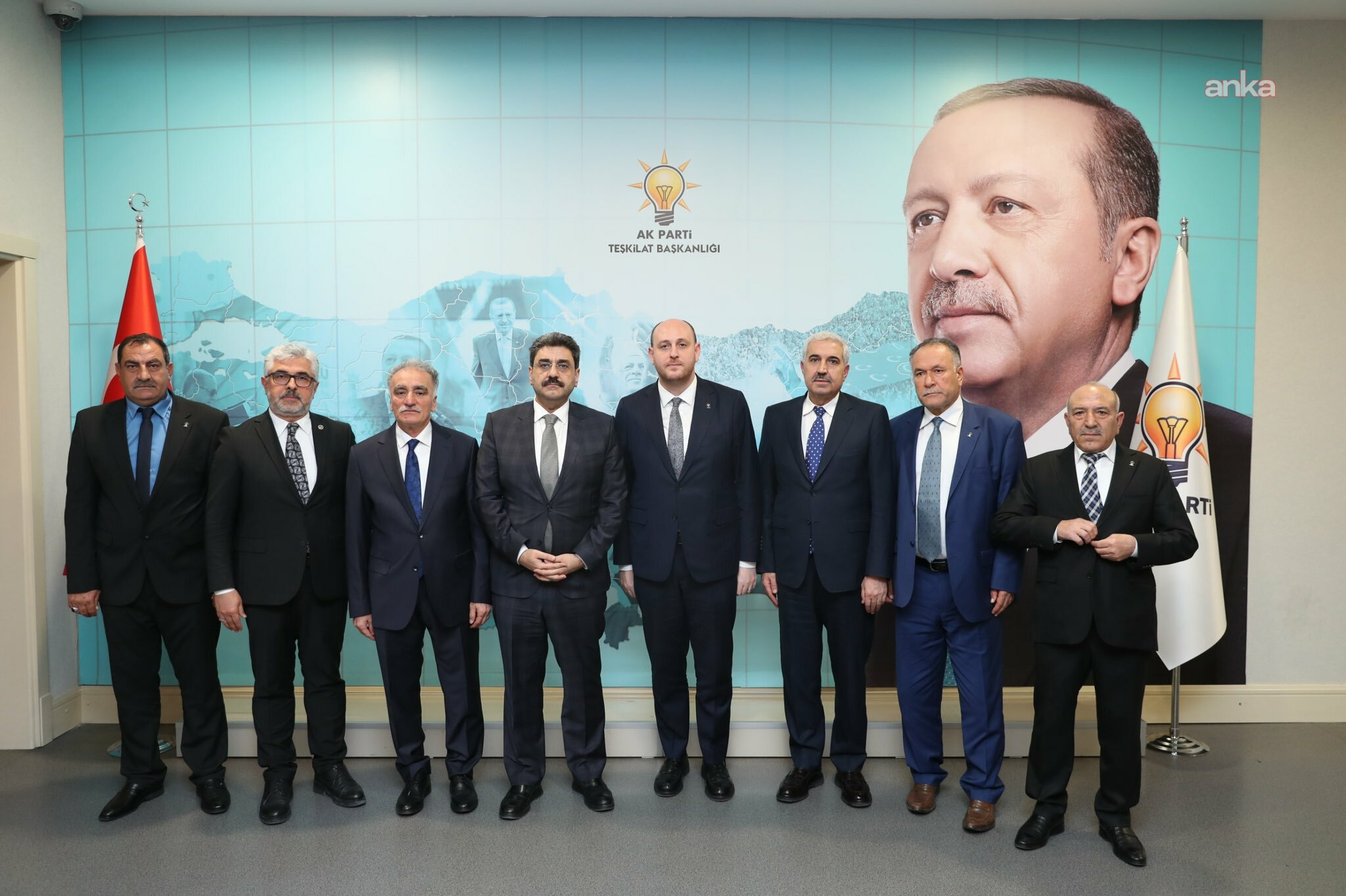 Diyarbakır’da AK Parti’nin 2 ilçe başkanı görevden alındı