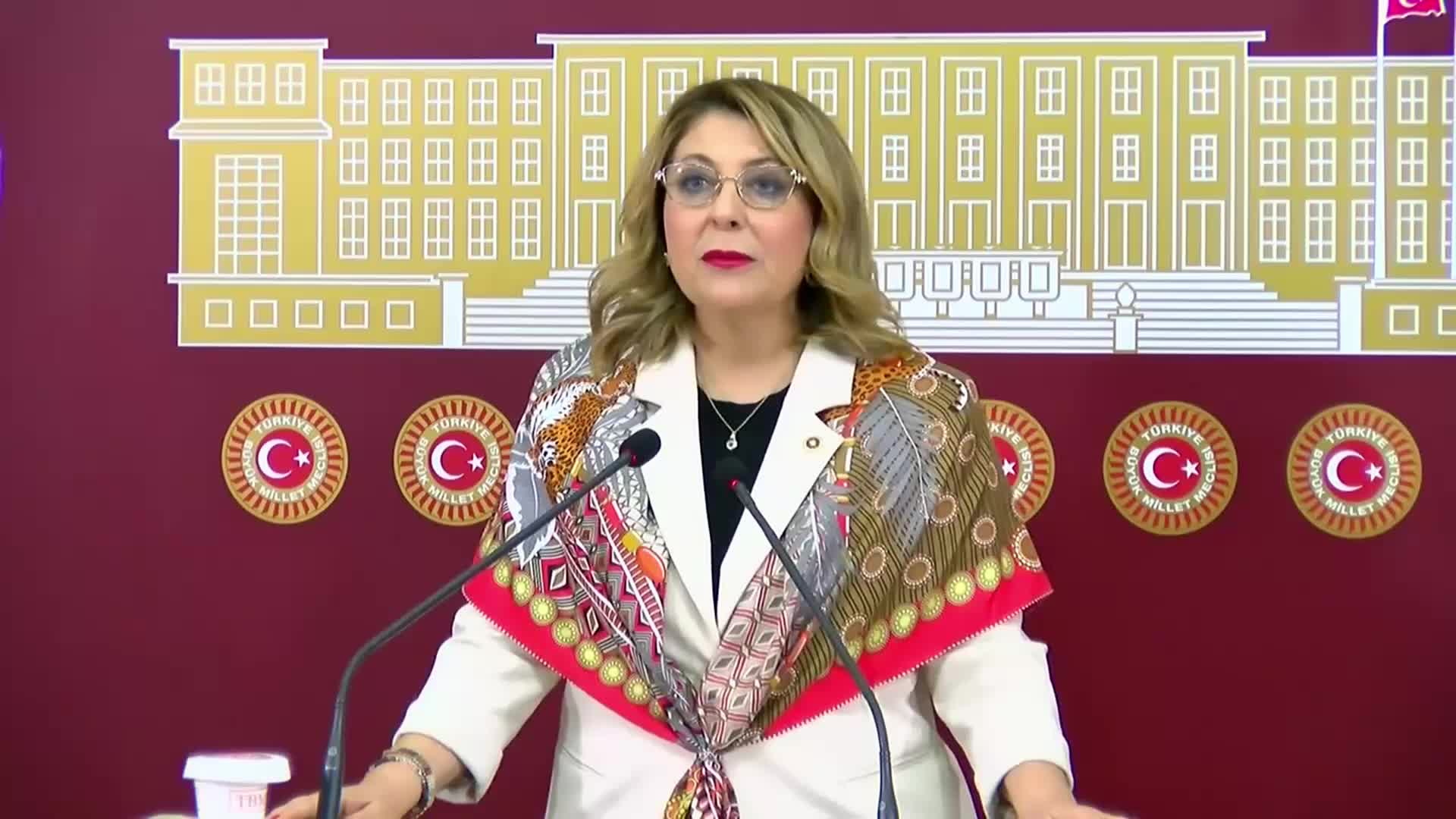 CHP'li Işık Gezmiş: İlaç yokluğu bir algı değil ülkemiz hastalarımızın yaşadığı ciddi bir sağlık sorunudur, halk sağlığı sorunudur