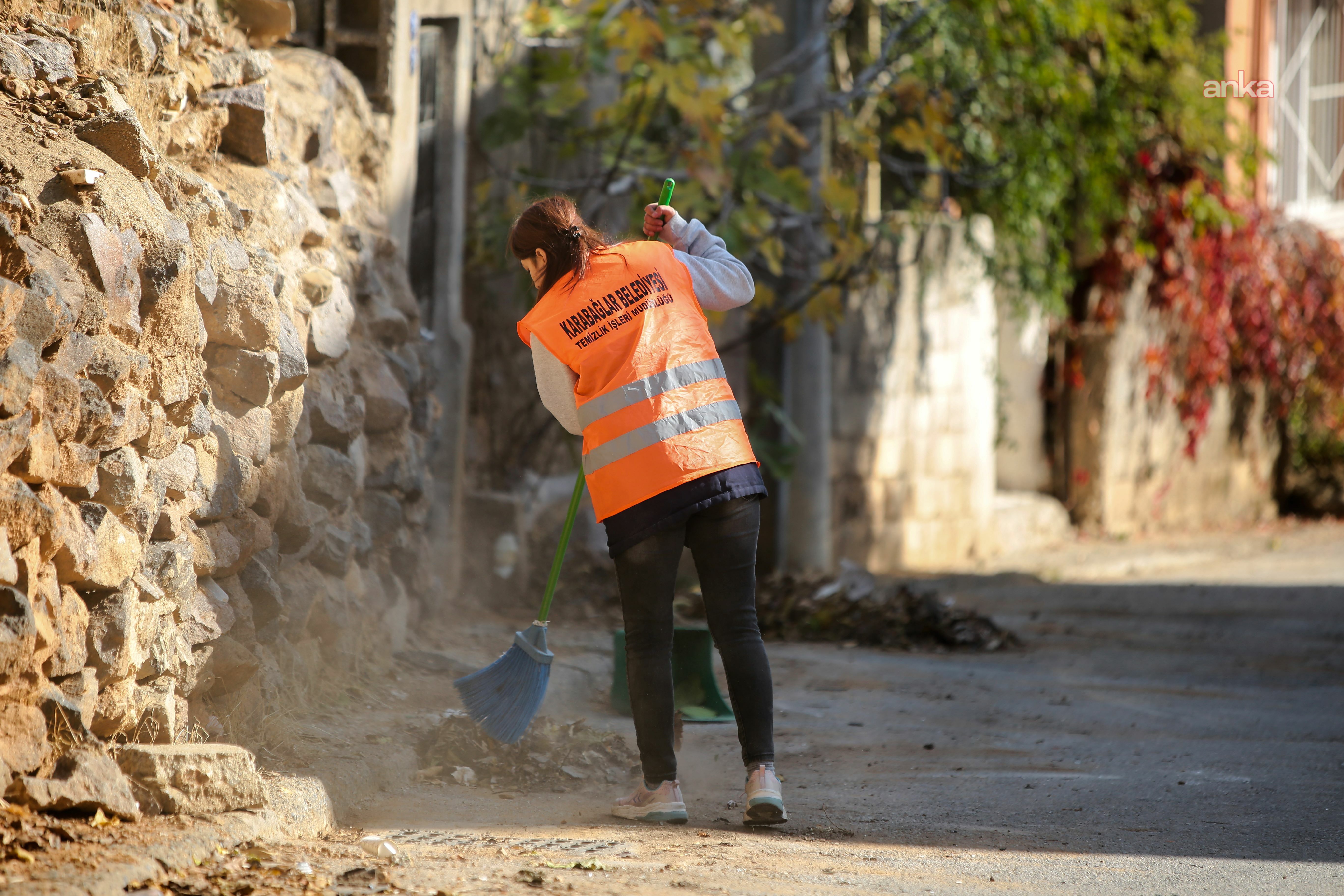 Karabağlar ’da temizlik seferberliğinin üçüncü turu başlıyor