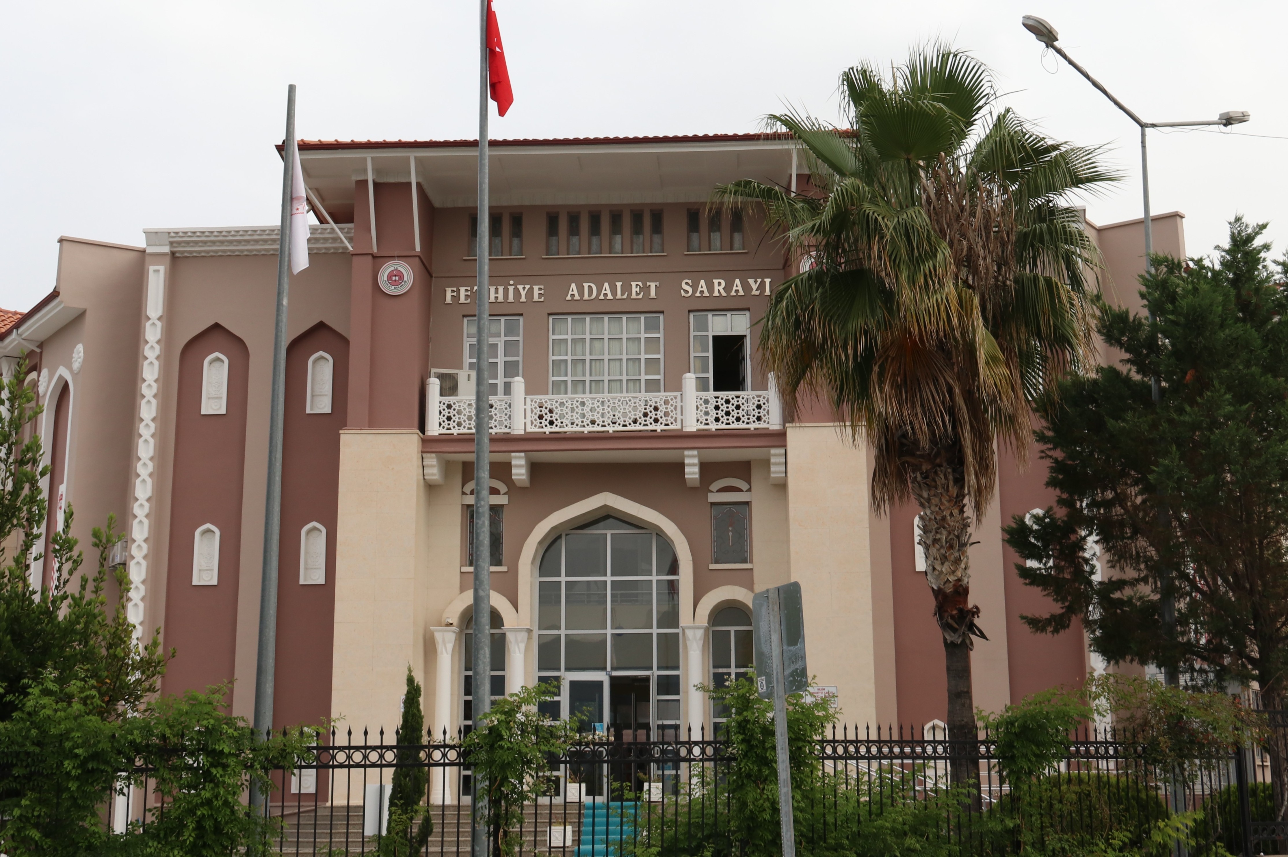 Muğla’da akademisyenin, öğrencisine cinsel saldırı davasında karar çıktı: 18 yıl 9 ay hapis cezası