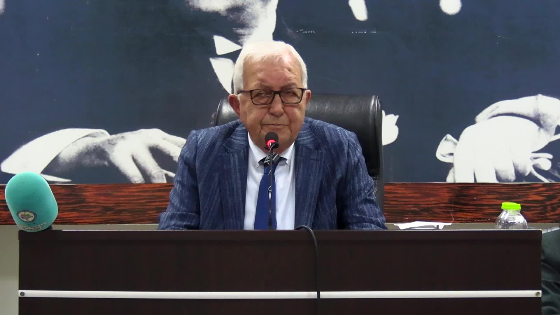 Karadeniz Ereğli'de askeri liman inşaatı kamyonları kentte olumsuzluklara neden oluyor