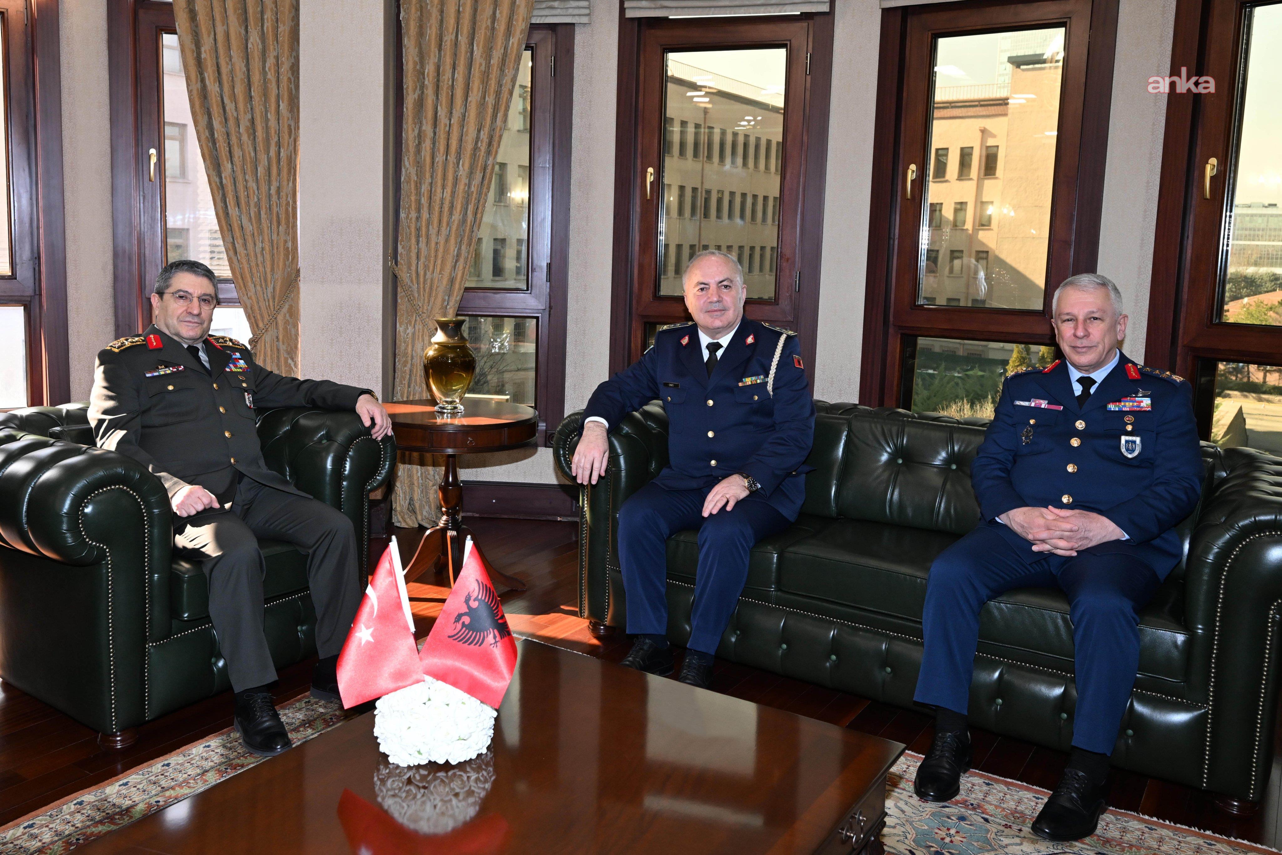 Genelkurmay Başkanı Orgeneral Bayraktaroğlu, Arnavutluk Hava Kuvvetleri Komutanı Tümgeneral Dimo'yu kabul etti