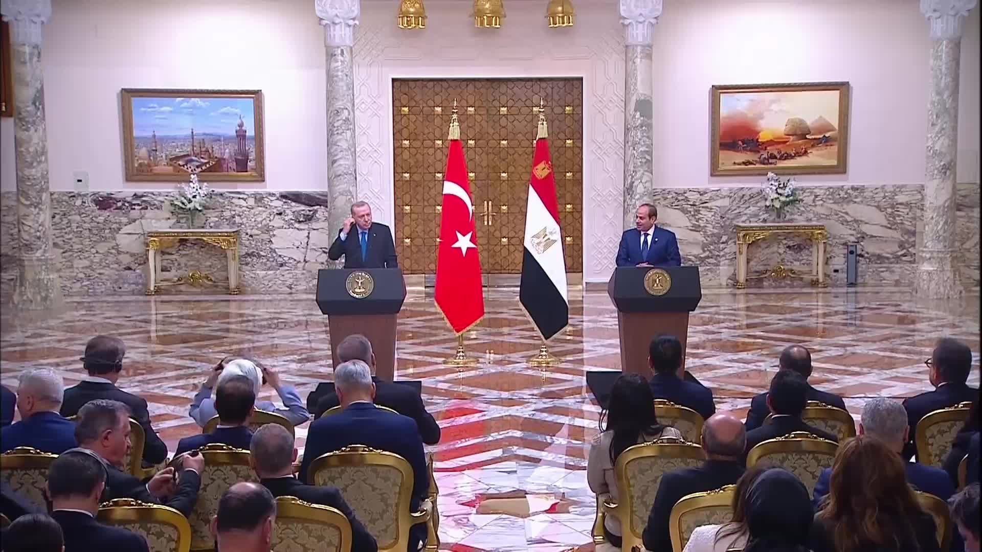 Cumhurbaşkanı Erdoğan'ın Mısır Cumhurbaşkanı Sisi ile görüşmesi.... Erdoğan: İran ile meselelerin diplomatik yollarla çözümü en isabetli yöntemdir