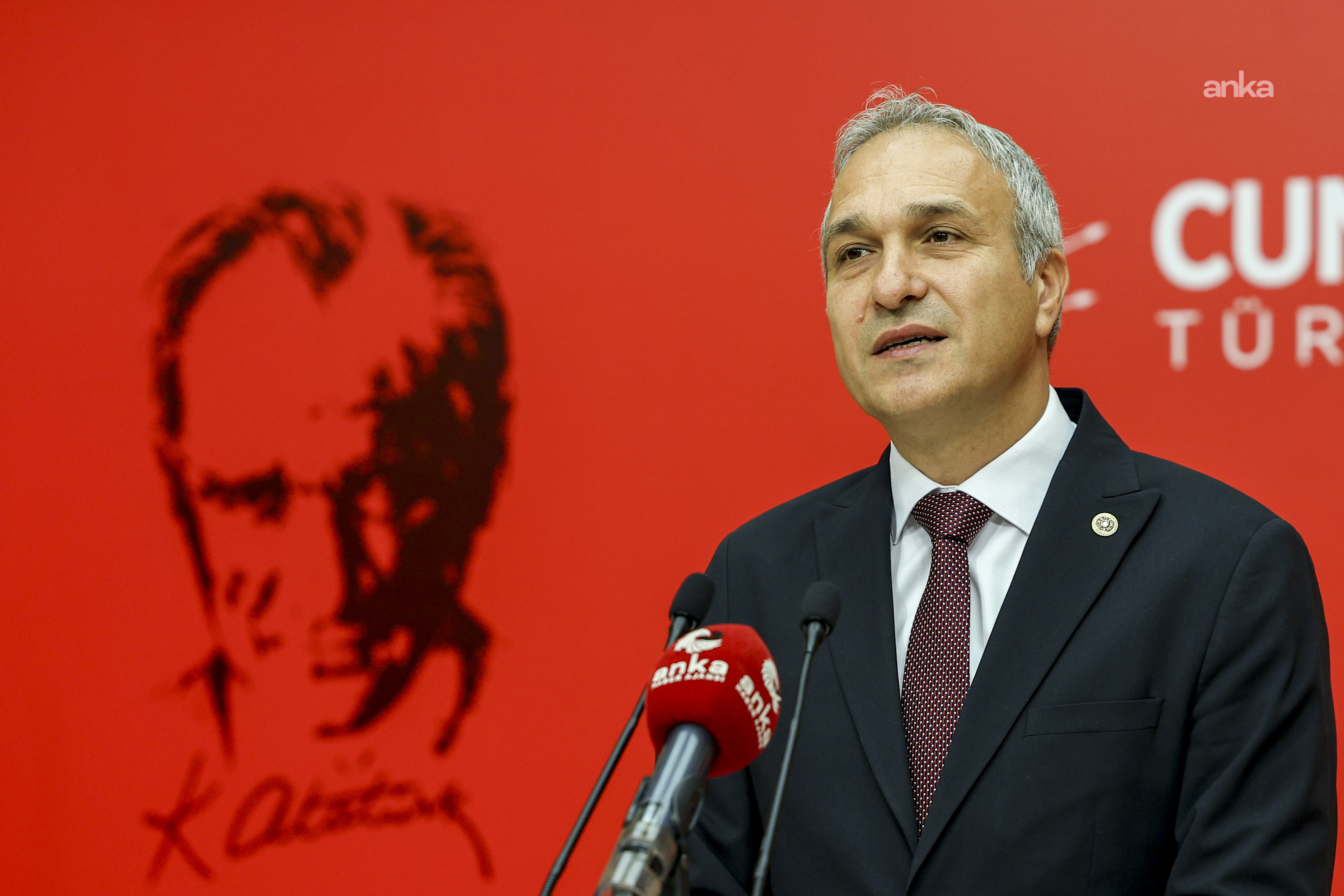 CHP'li Özçağdaş: Bir çocuğun okul önünde hayatını kaybetmesi kader değildir