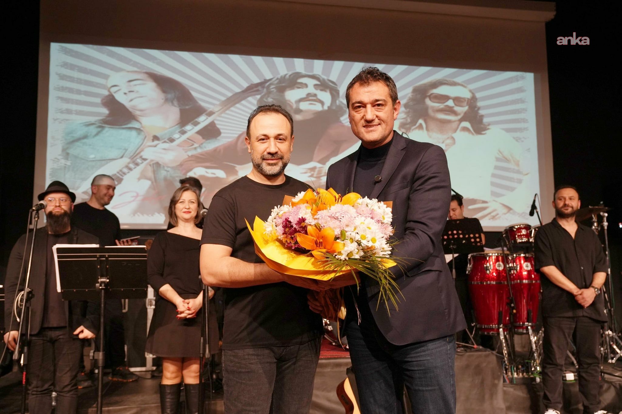 Giresun’da Türk rock müziğinin efsaneleri şarkılarıyla anıldı